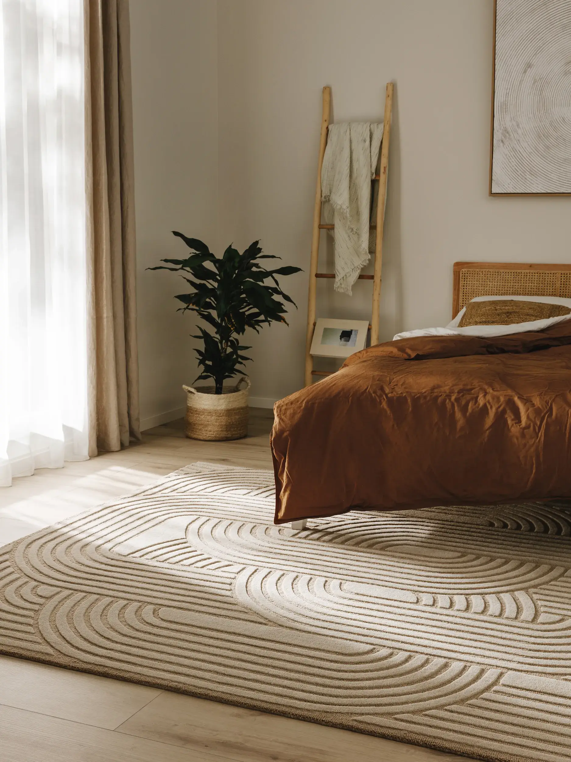 Teppich aus 80% Wolle, 20% Wolle (from New Zealand) in Beige mit 80% Wolle, 20% Wolle (from New Zealand) hohem Flor von benuta Pure