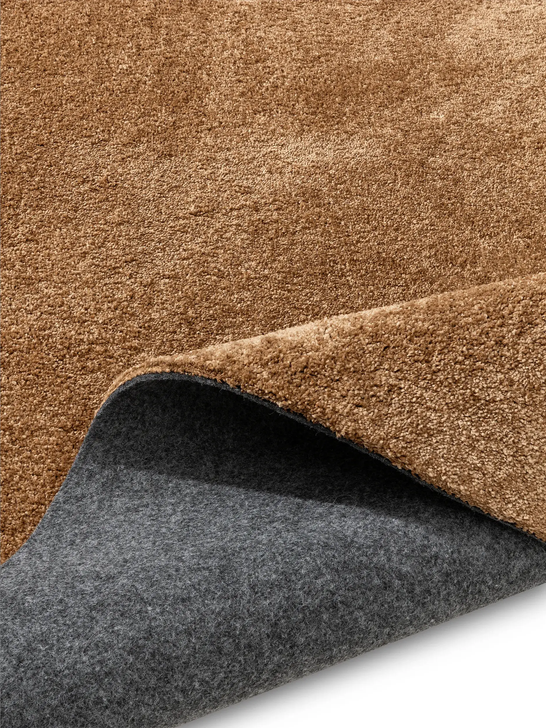 Koberec z 100% Polyester (30% recycelt) v Beige s vlasem výšky 100% Polyester (30% recycelt) od benuta Nest