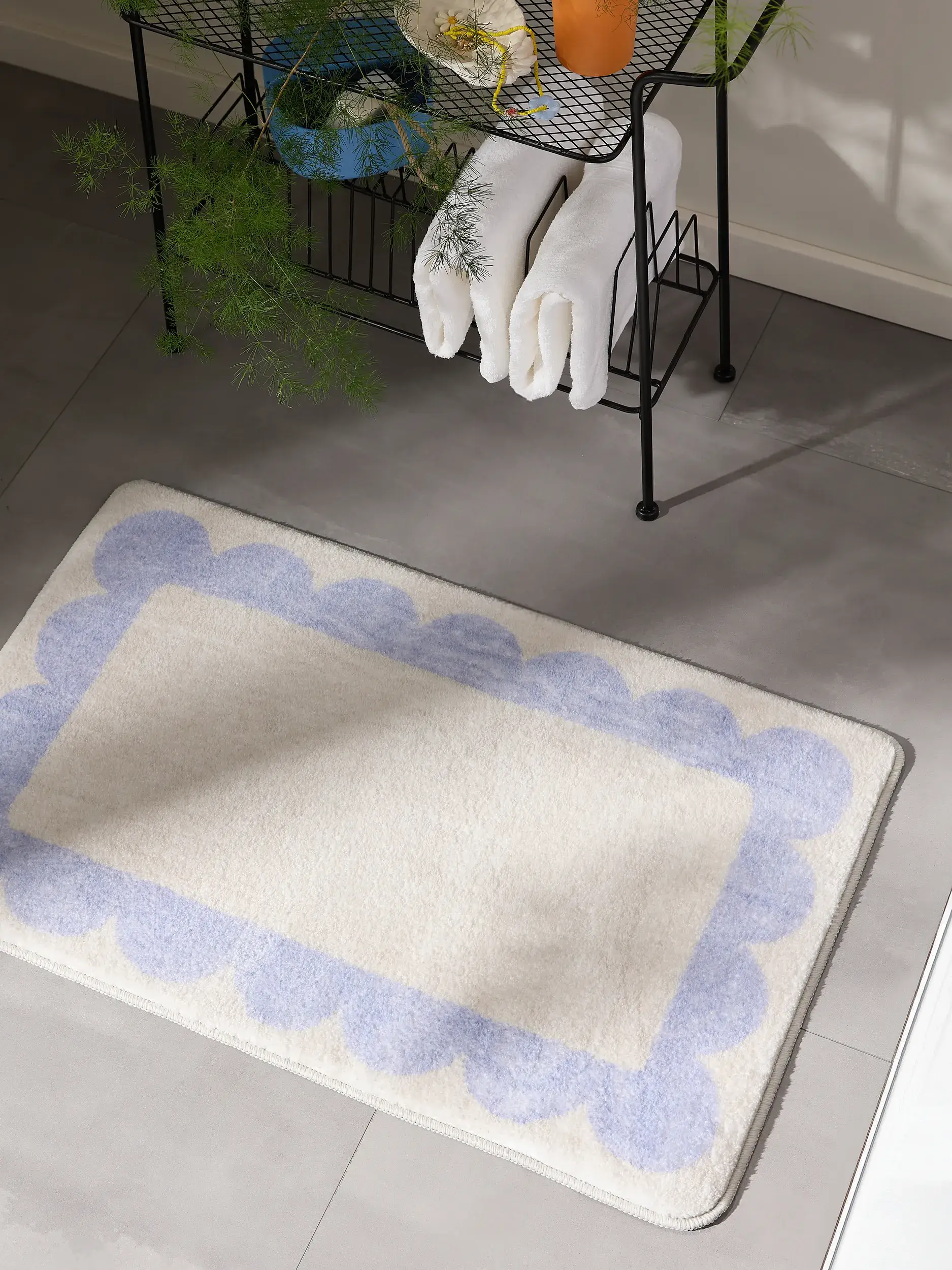 Bath Rug Frame Purple in Frame design made of 100% Polyester by benuta Pop