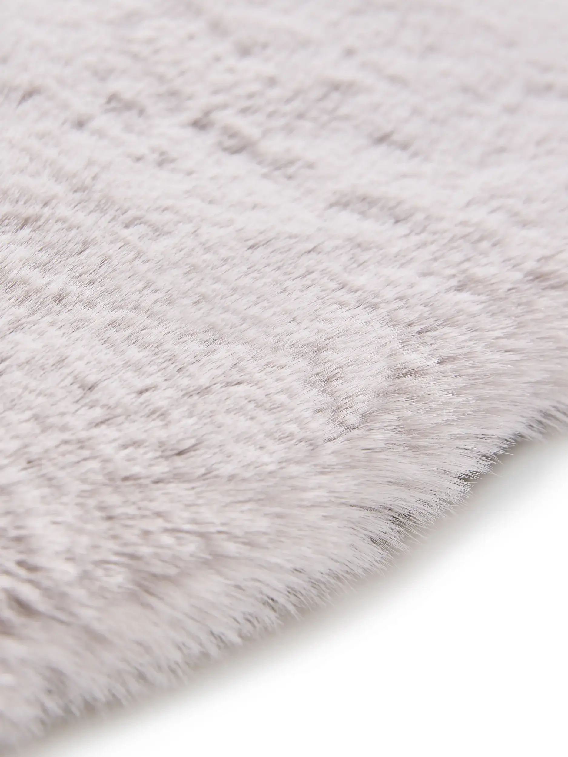 Teppich aus 100% Polyester in Grau mit 100% Polyester hohem Flor von benuta Nest