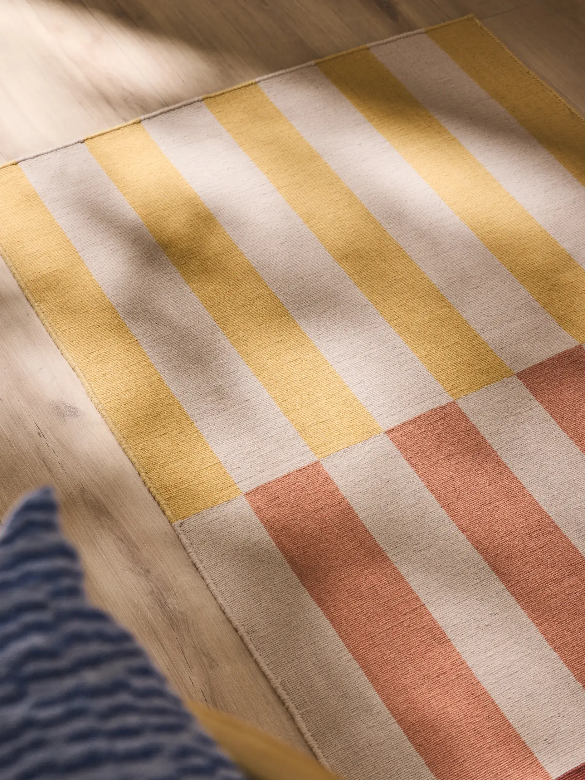 Teppich aus 100% Wool in Yellow mit 100% Wool hohem Flor von benuta Nest
