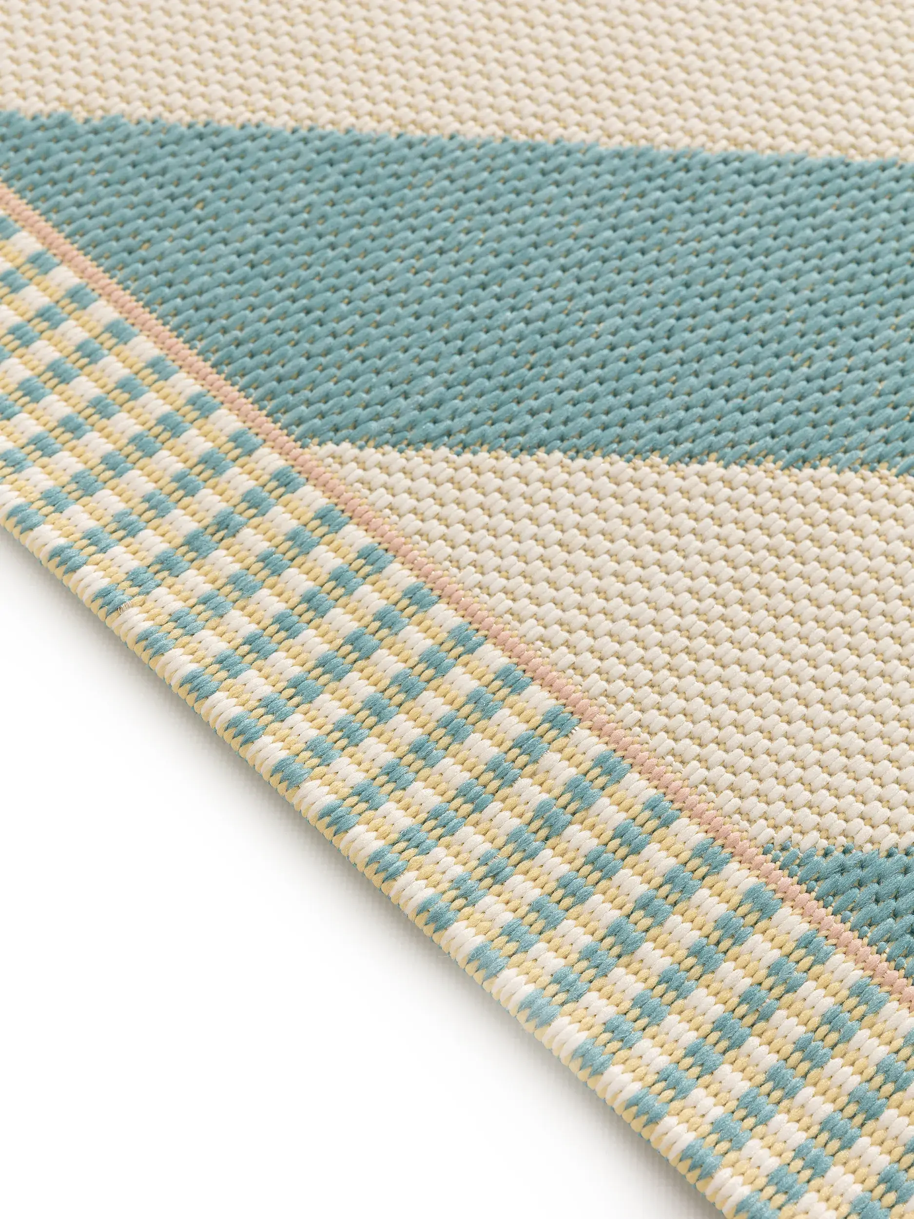 Teppich aus 100% Polypropylen in Blau mit 100% Polypropylen hohem Flor von Lytte
