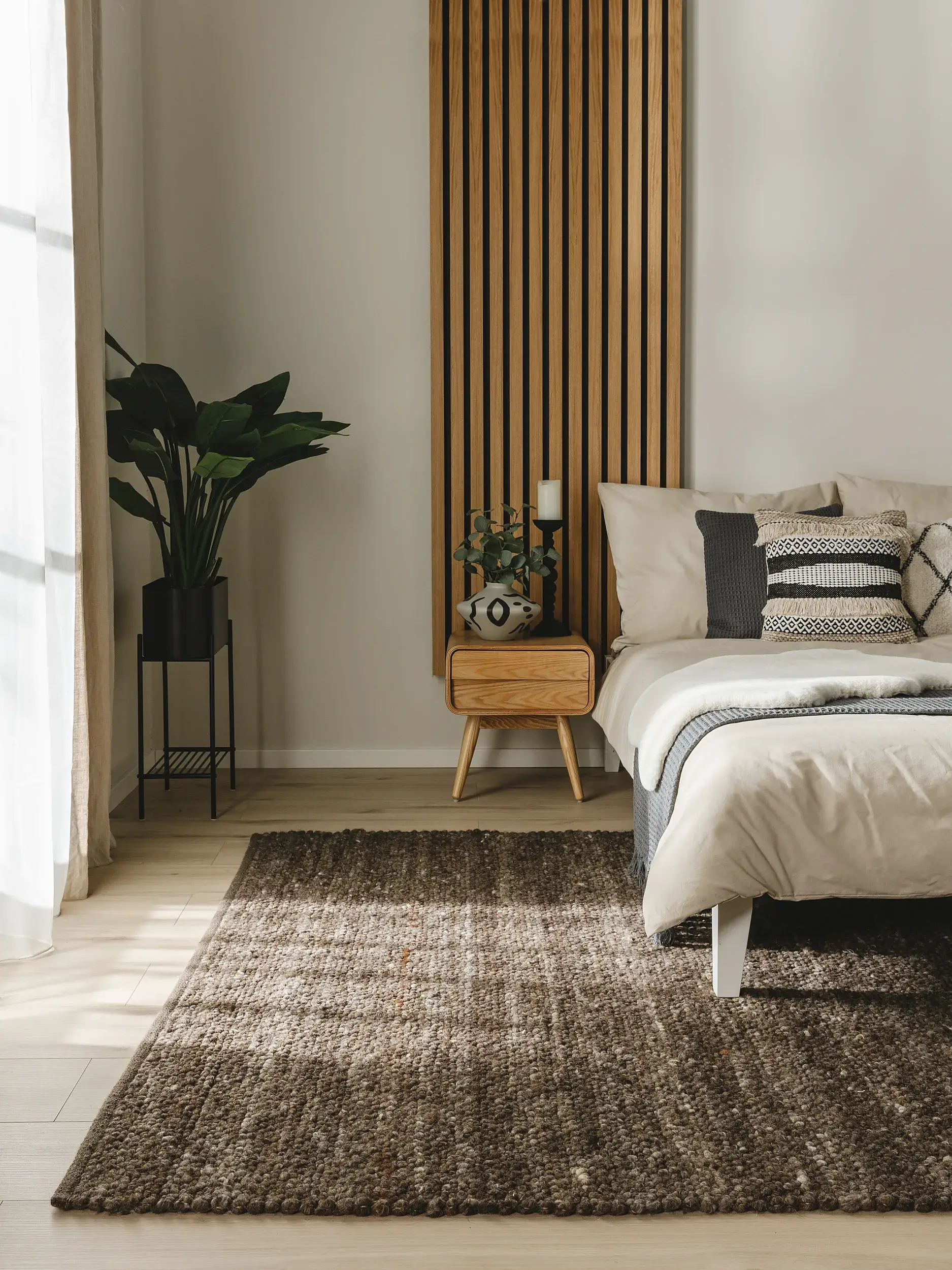 Teppich aus 70% Wolle, 30% Jute in Braun mit 70% Wolle, 30% Jute hohem Flor von benuta Pure