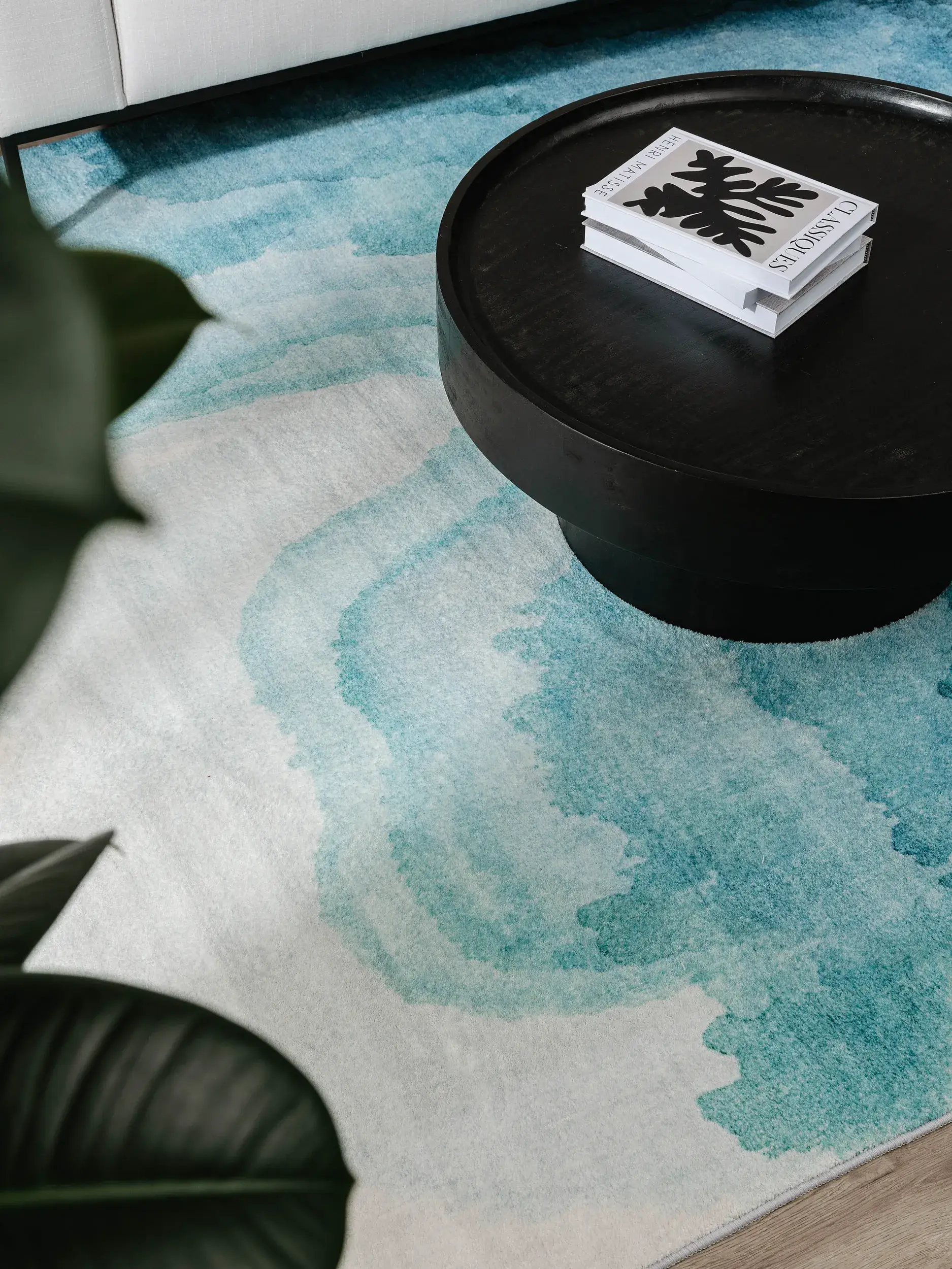 Rug made of 100% Polyester in Blau with a 100% Polyester high pile by benuta Pop