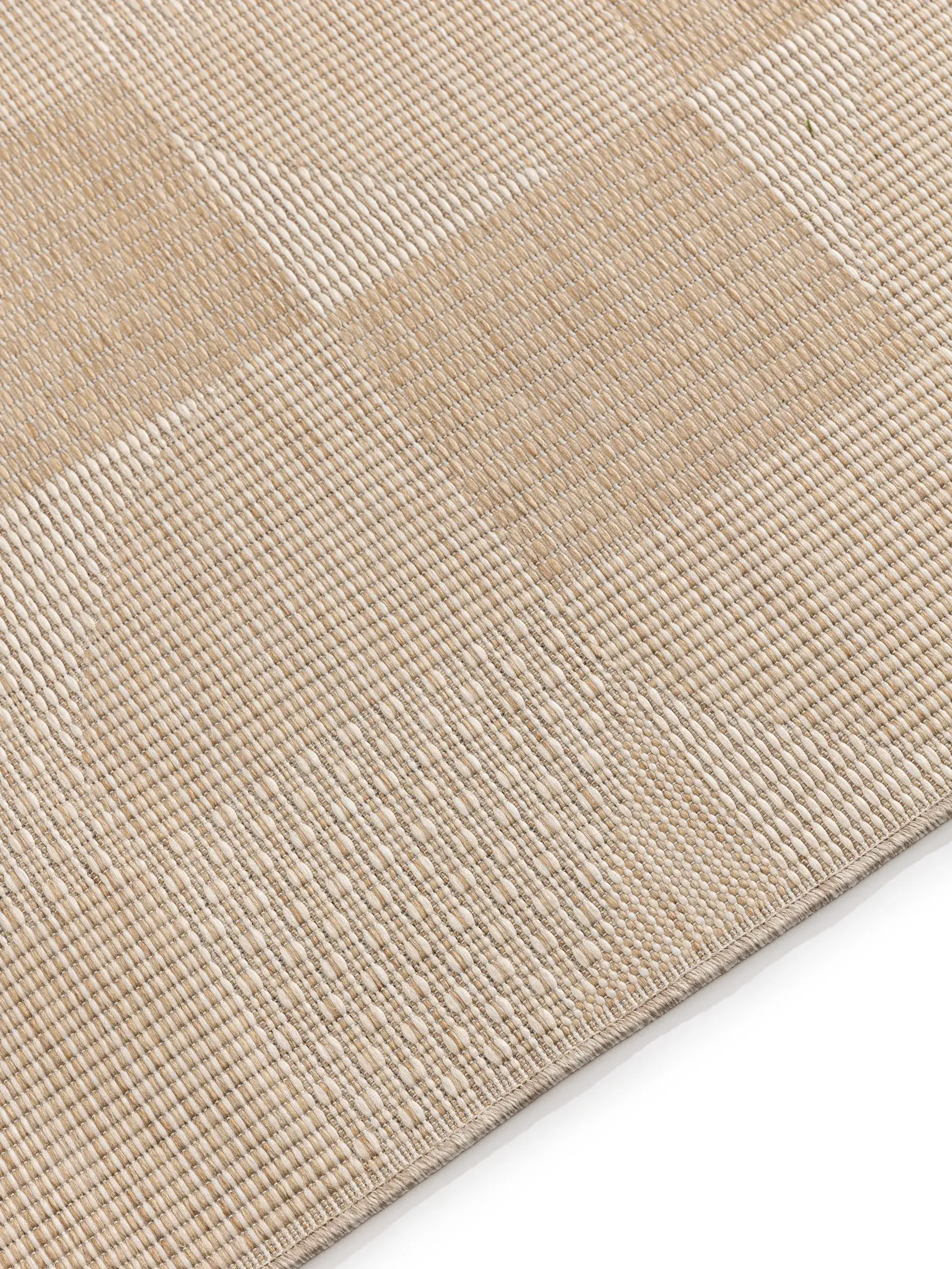 Teppich aus 100% Polypropylen in Weiß mit 100% Polypropylen hohem Flor von benuta Nest