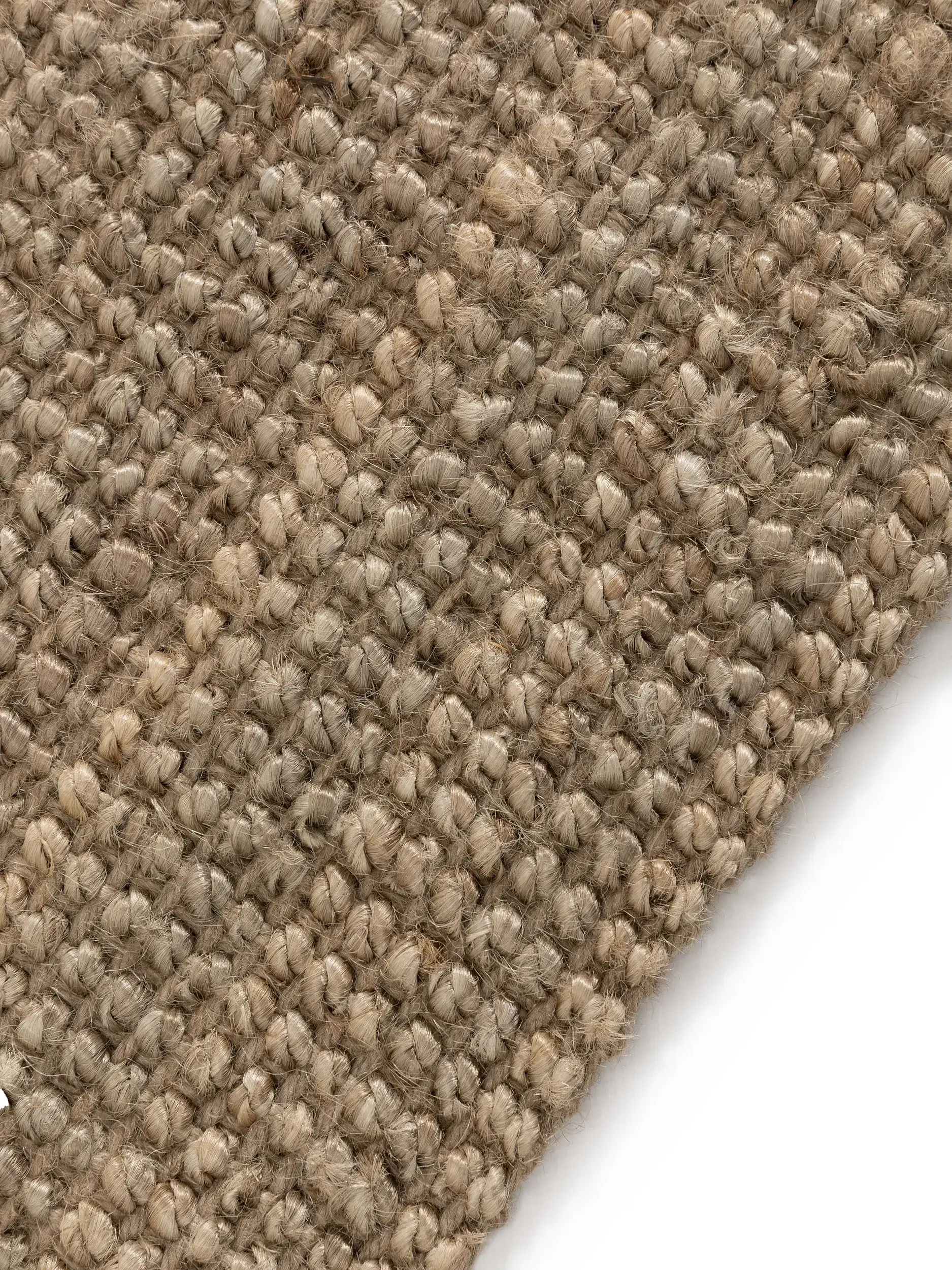 Teppich aus 100% Jute in Braun mit 100% Jute hohem Flor von benuta Pure