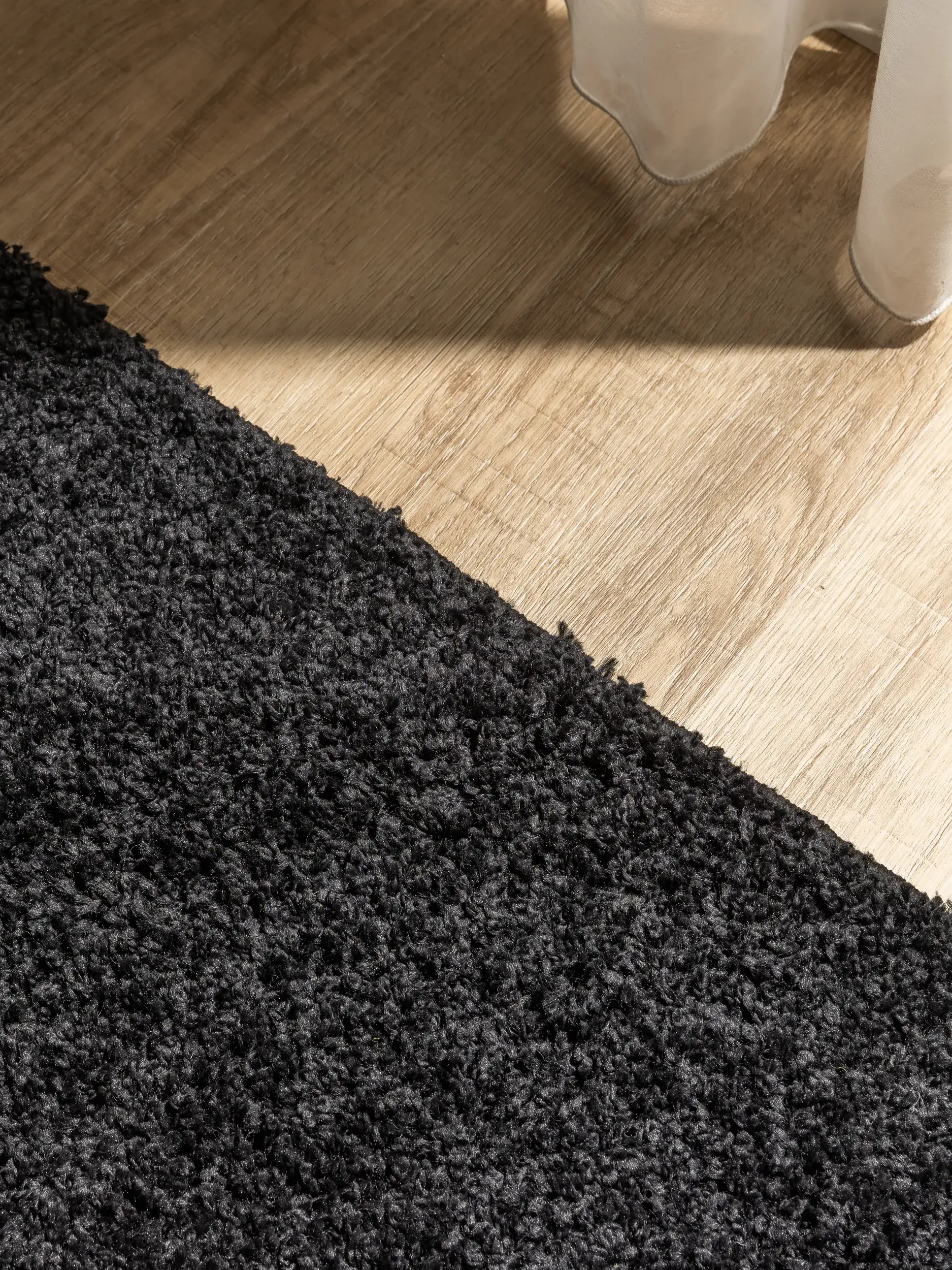 Tapete de 100% Polypropylen em Schwarz com pelo de 100% Polypropylen de altura da benuta Basic