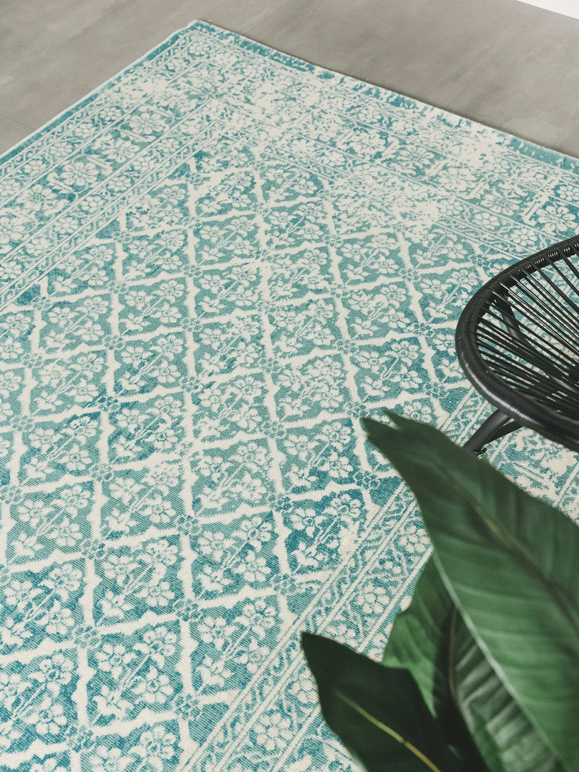 Tapis en 100% Polypropylène en Turquoise avec une pile de 100% Polypropylène de hauteur de benuta nest