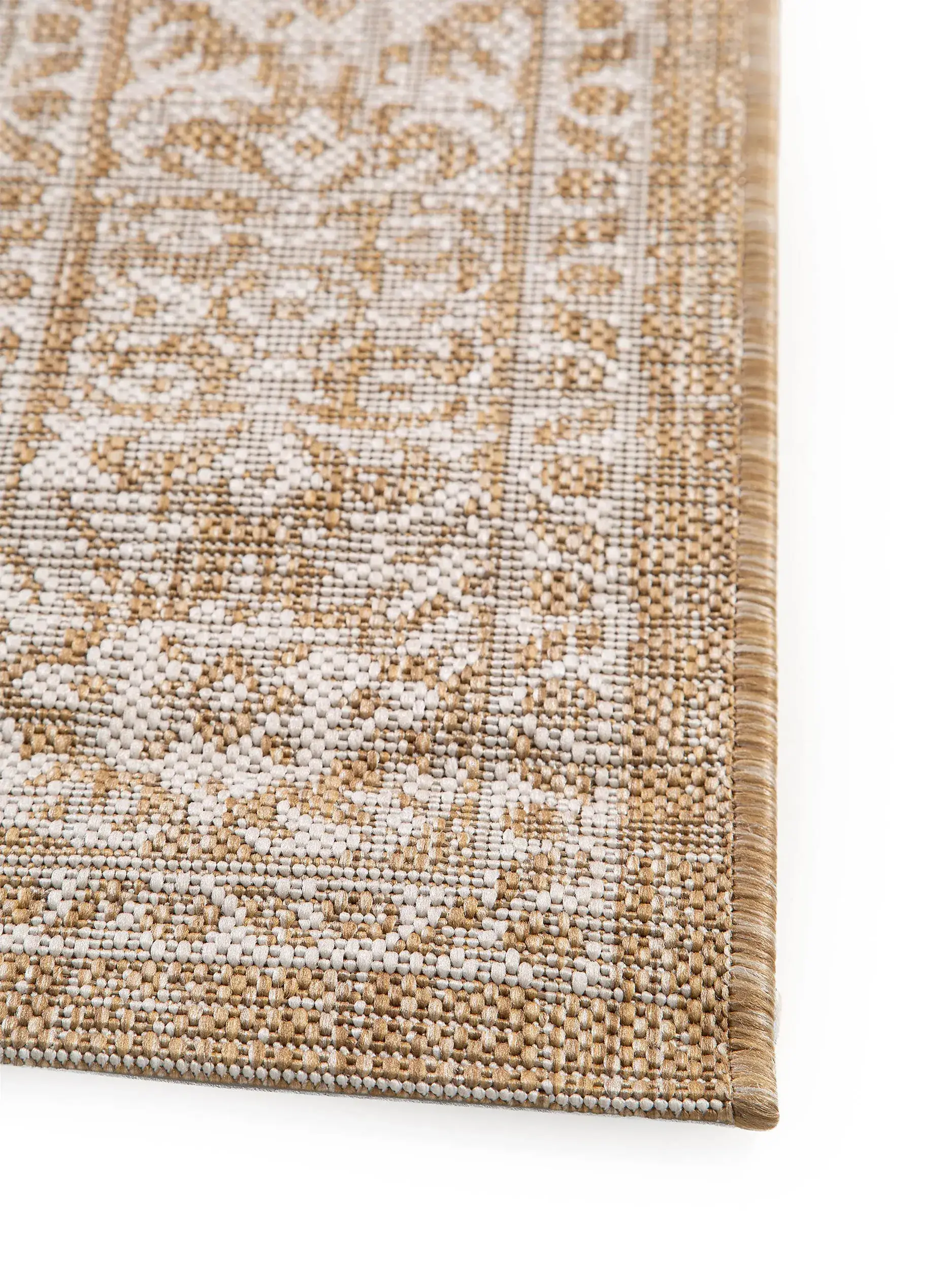 Teppich aus 100% Polypropylen in Beige mit 100% Polypropylen hohem Flor von benuta Nest