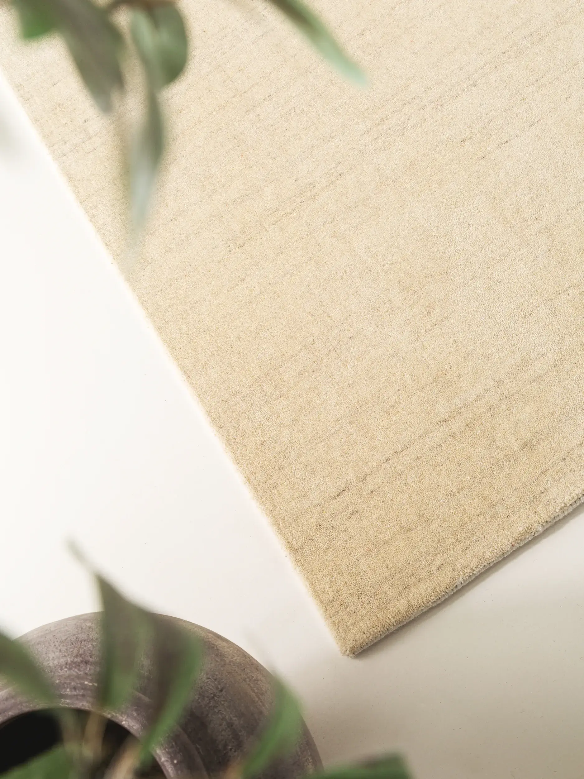 Tapis en 100% Laine en Beige avec une pile de 100% Laine de hauteur de benuta nest