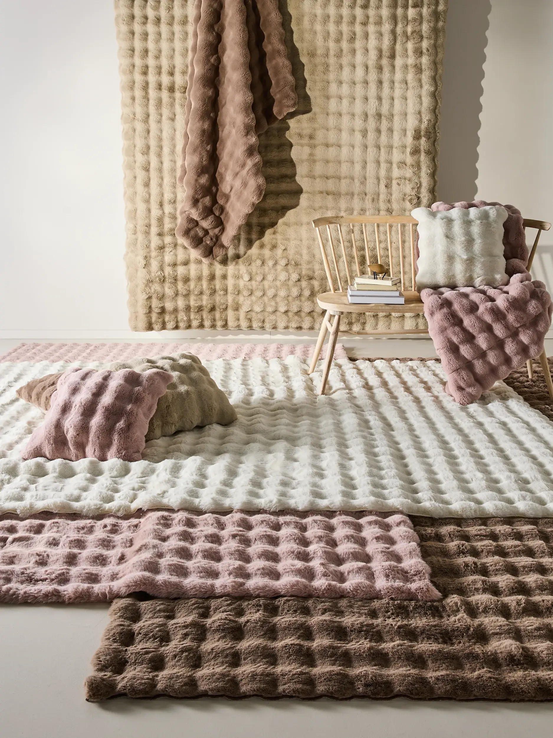 Rug made of 100% Polyester in Beige with a 100% Polyester high pile by benuta Nest
