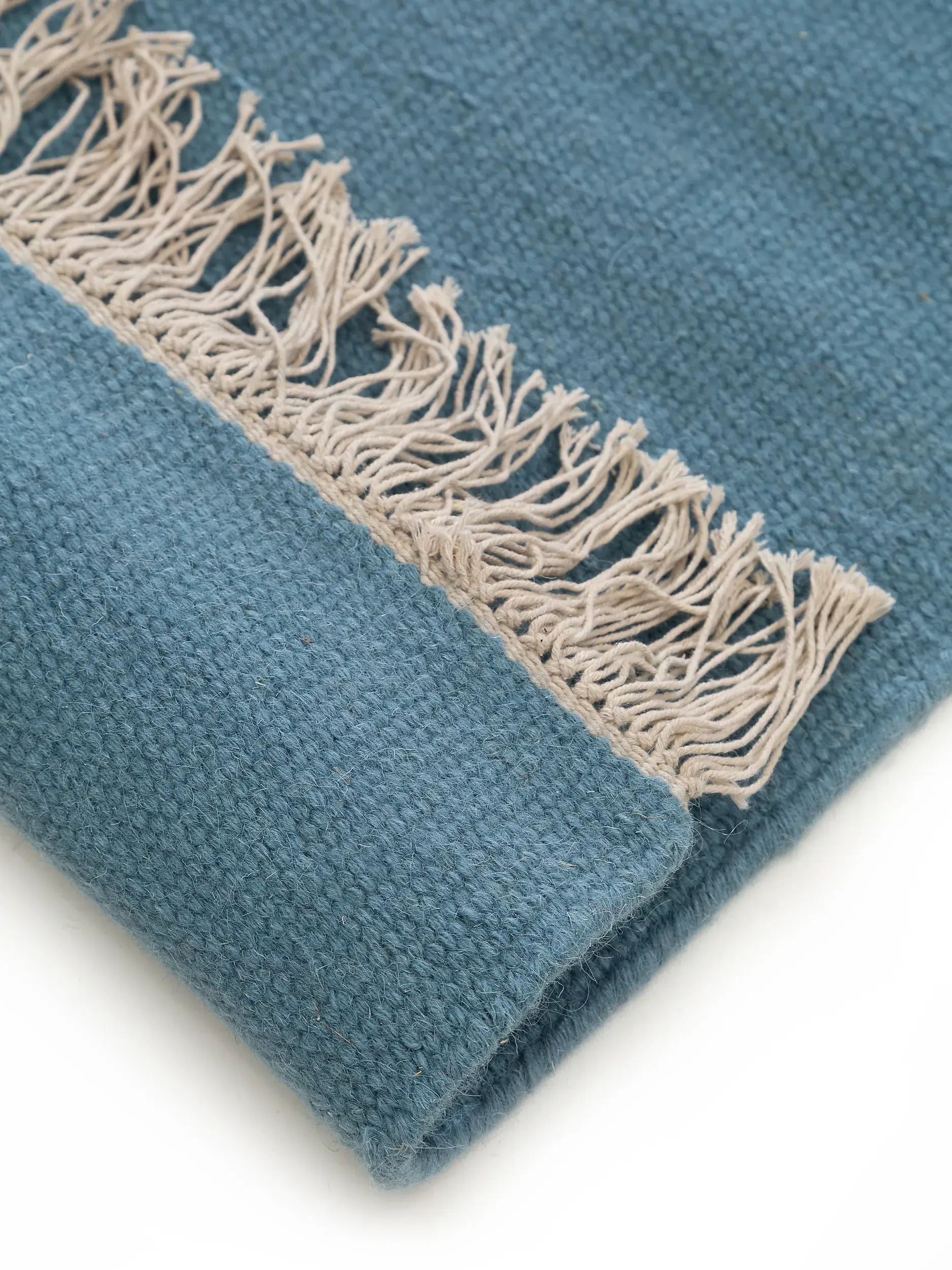Teppich aus 80% Wolle, 20% Baumwolle in Blau mit 80% Wolle, 20% Baumwolle hohem Flor von benuta Pop