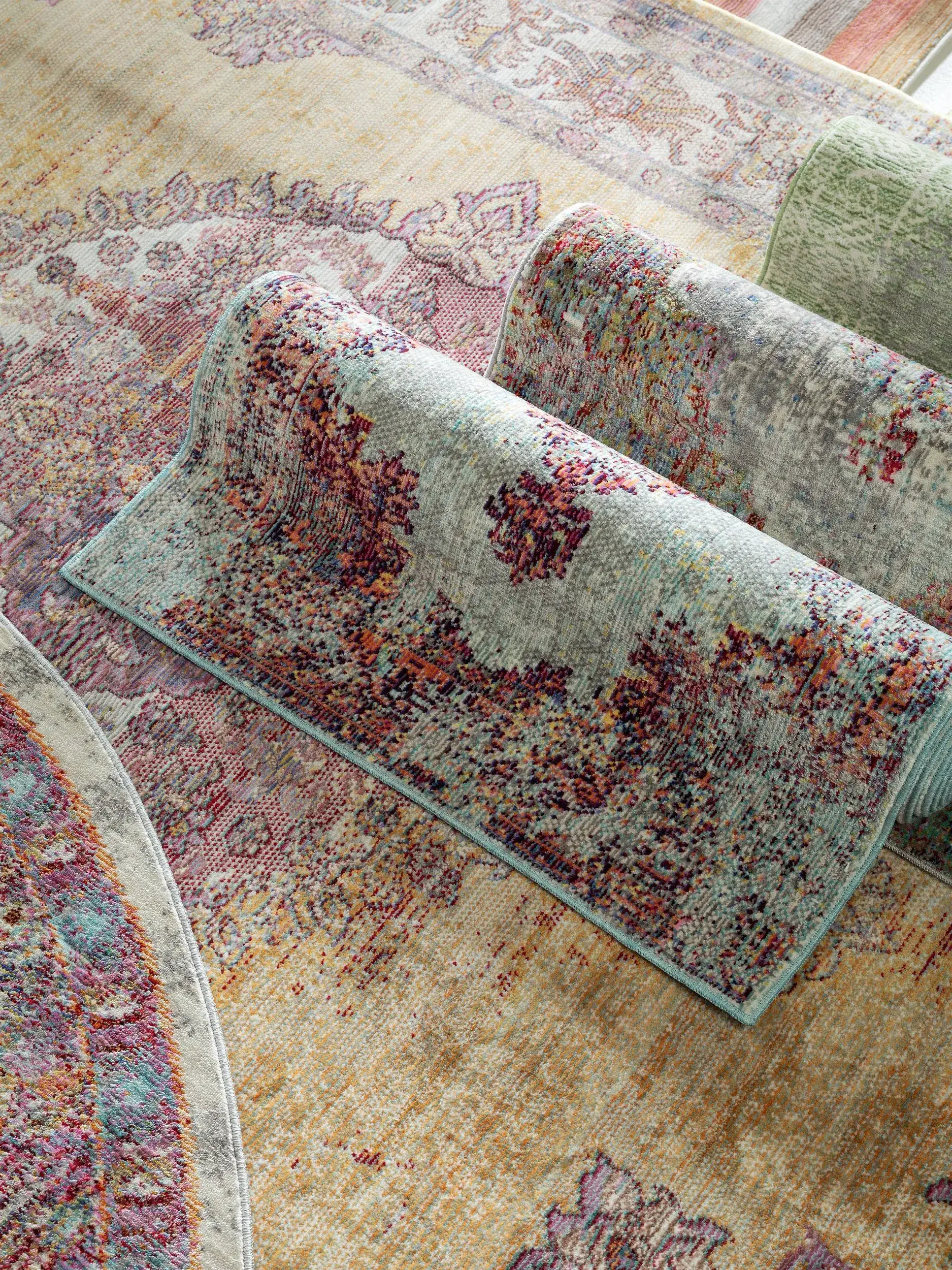 Teppich Visconti aus 100% Polyester in Blau von benuta