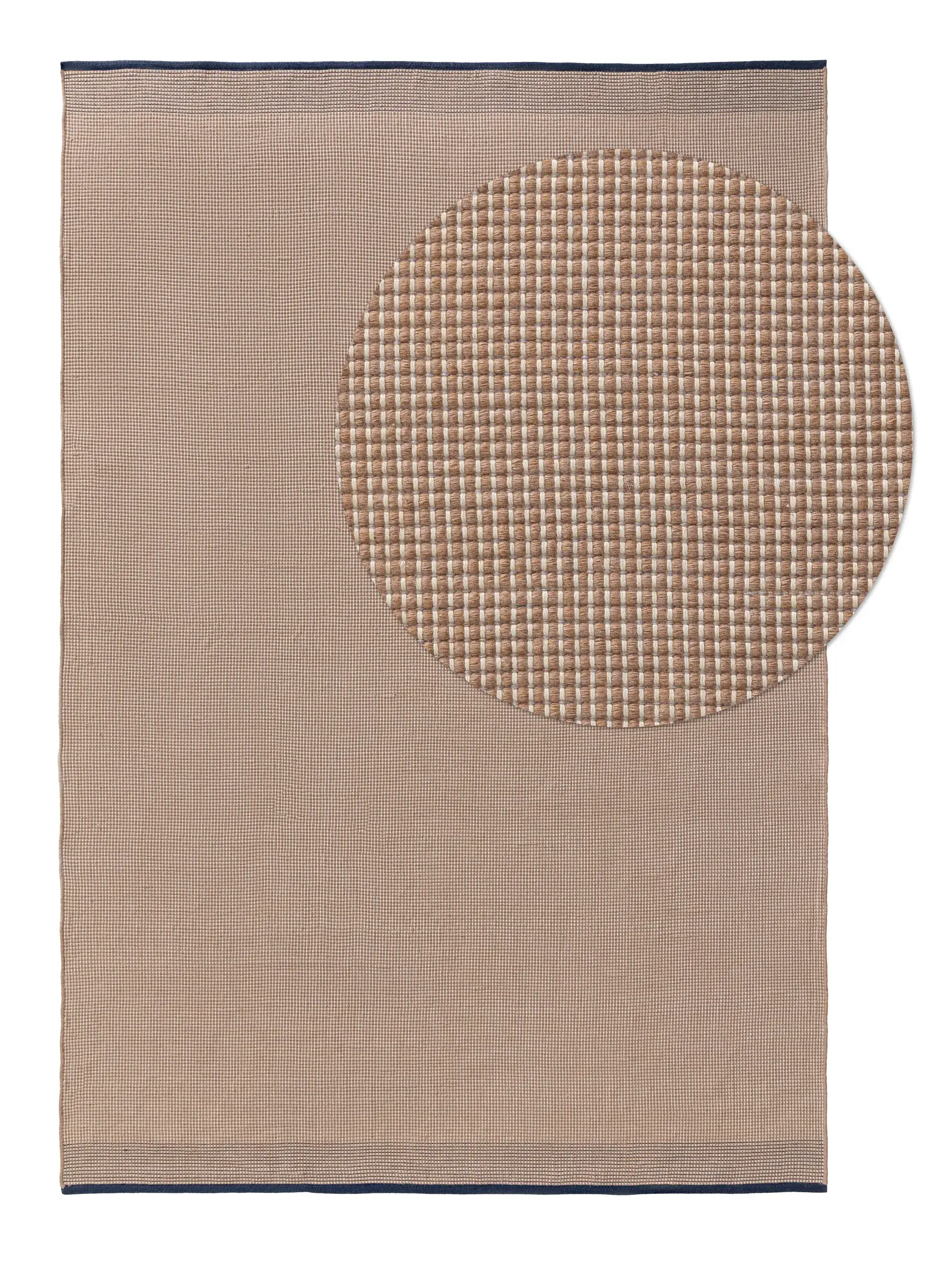Teppich aus 100% Polyester (recyceltes PET) in Beige mit 100% Polyester (recyceltes PET) hohem Flor von benuta Pure