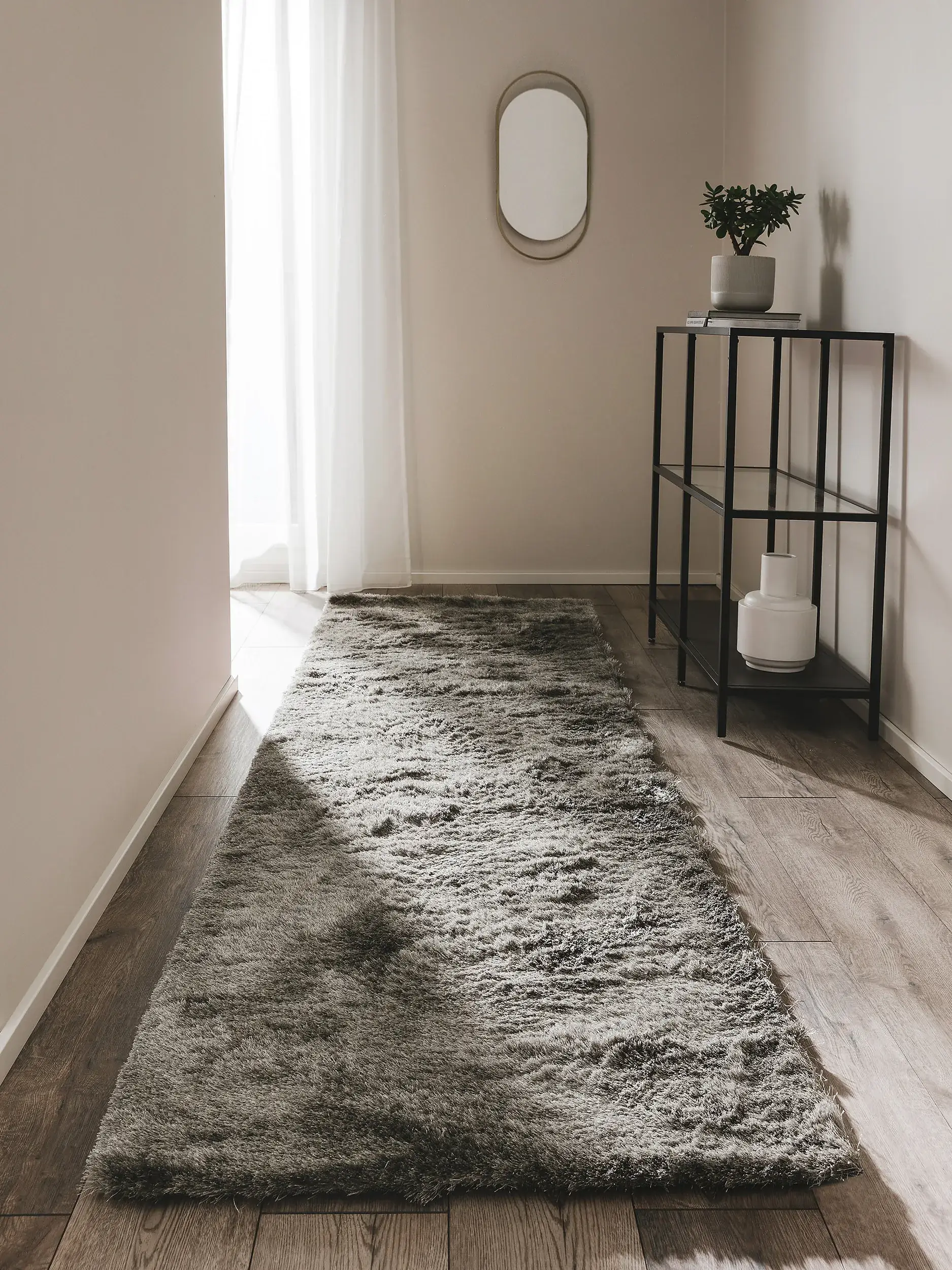 Rug made of 100% Polyester in Grau with a 100% Polyester high pile by benuta Nest