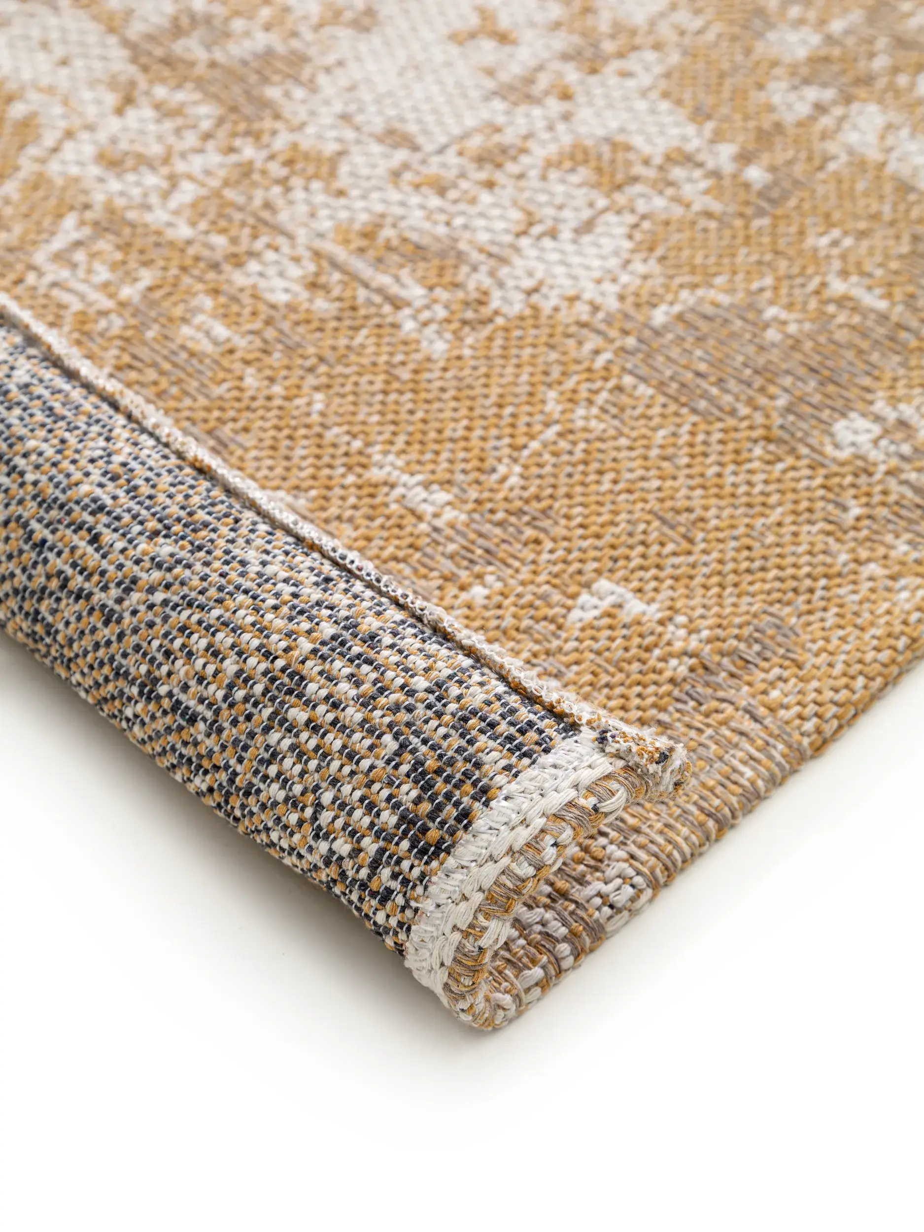 Rug made of 100% Cotton in Yellow with a 100% Cotton high pile by benuta Nest