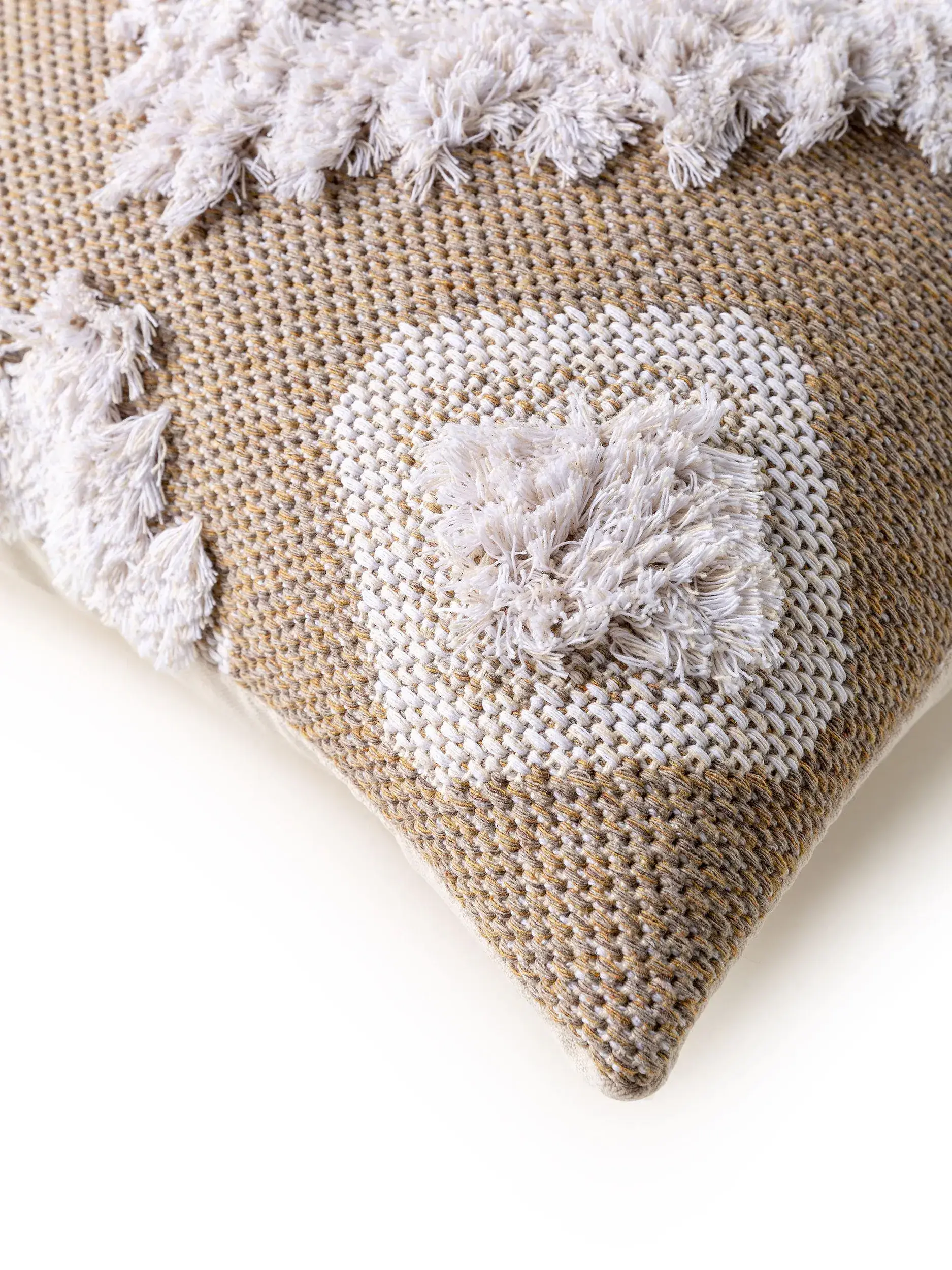 Kissenbezug Bodo Cream/Taupe im Design Kelim aus 100% Baumwolle von benuta Pop
