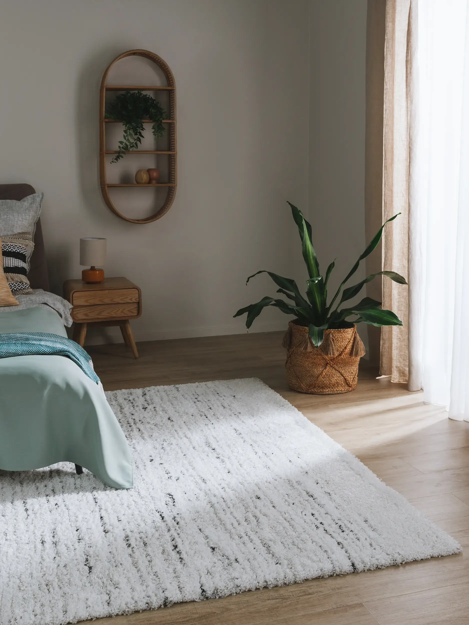 Matta av 100% Polypropen i Beige med 100% Polypropen hög lugg från benuta nest