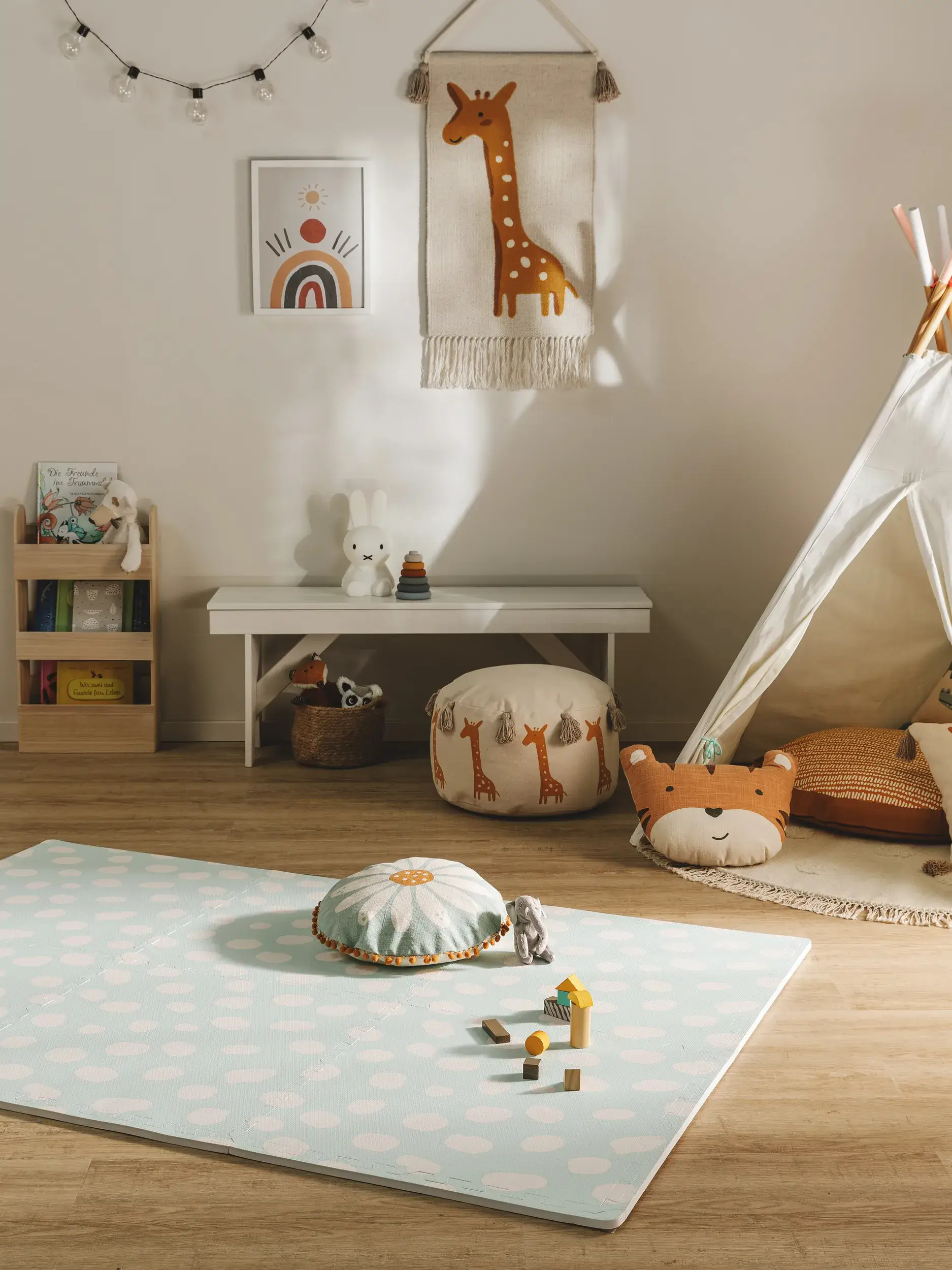 Spielmatte Savannah Mint im Design Tiermotive aus  von Lytte