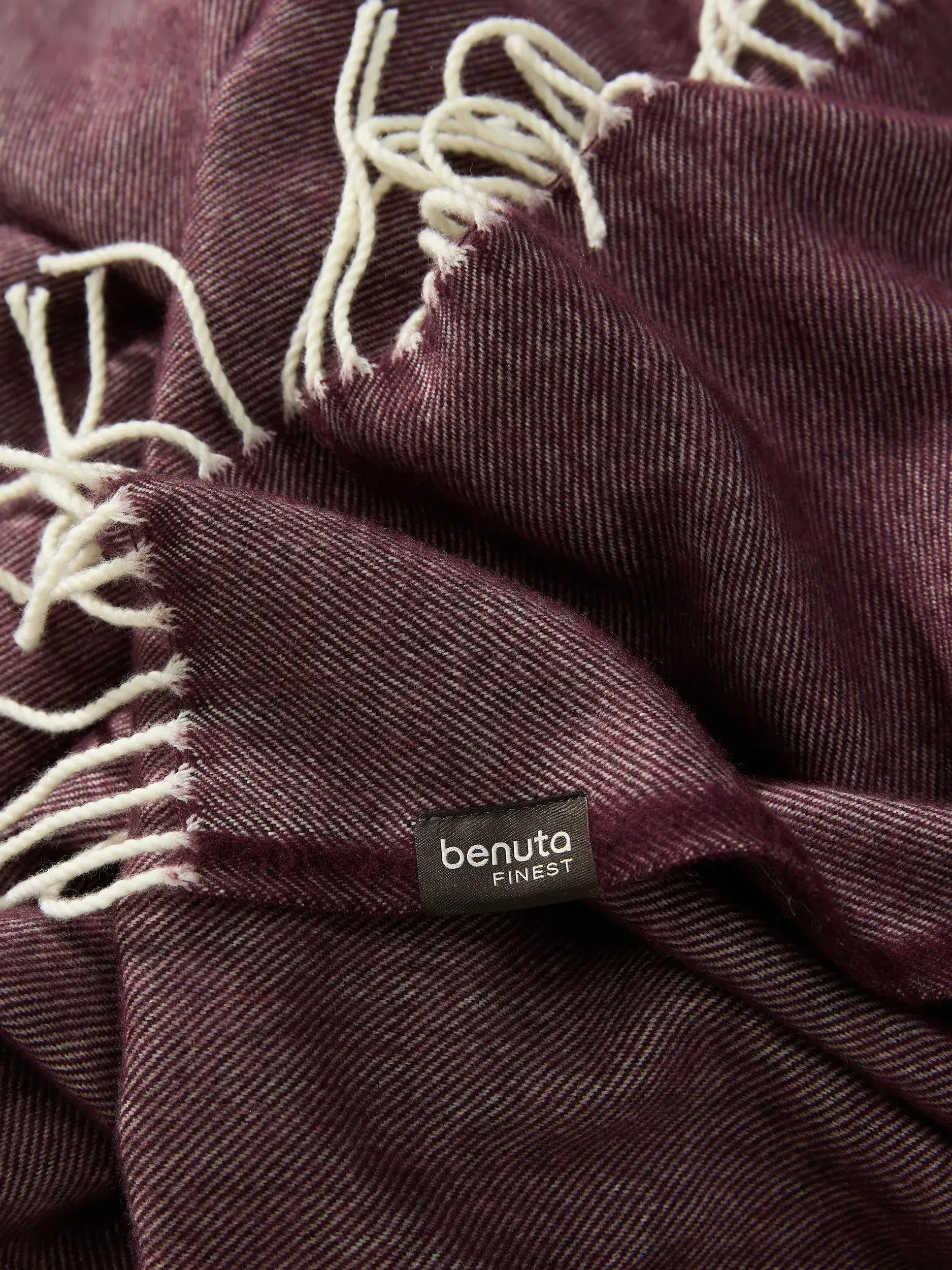 Tæppe Victoria Bordeaux fra benuta Finest