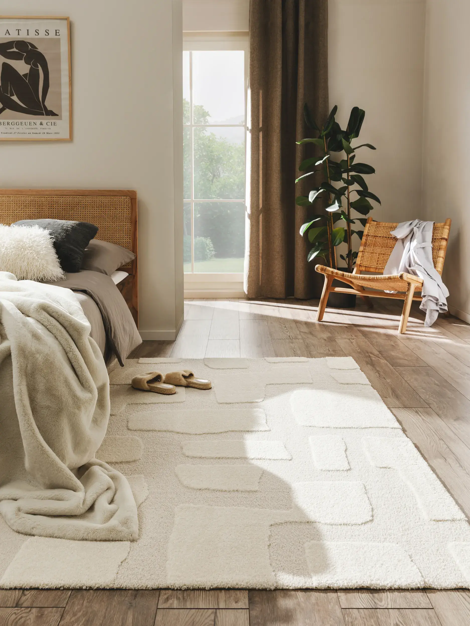 Teppich aus 60% Polypropylen, 40% Polyester in Beige mit 60% Polypropylen, 40% Polyester hohem Flor von benuta Nest