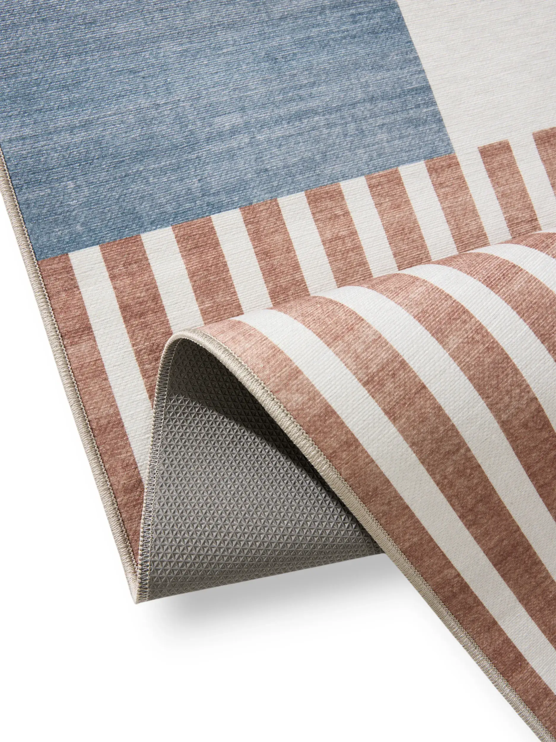 Rug made of 100% Polyester in Multicolour with a 100% Polyester high pile by benuta Pop