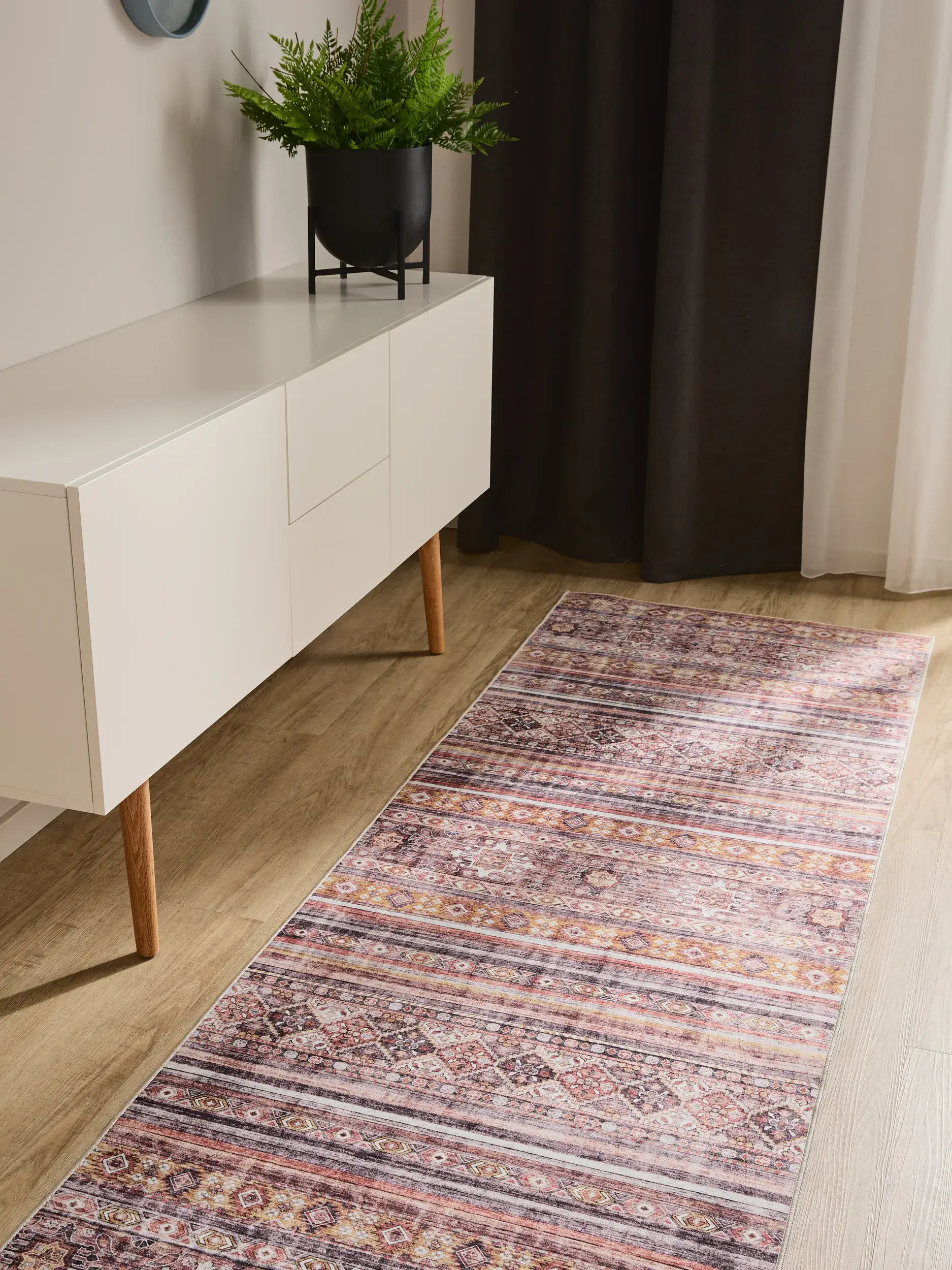 Rug made of 100% Polyester in Multicolour with a 100% Polyester high pile by benuta Basic