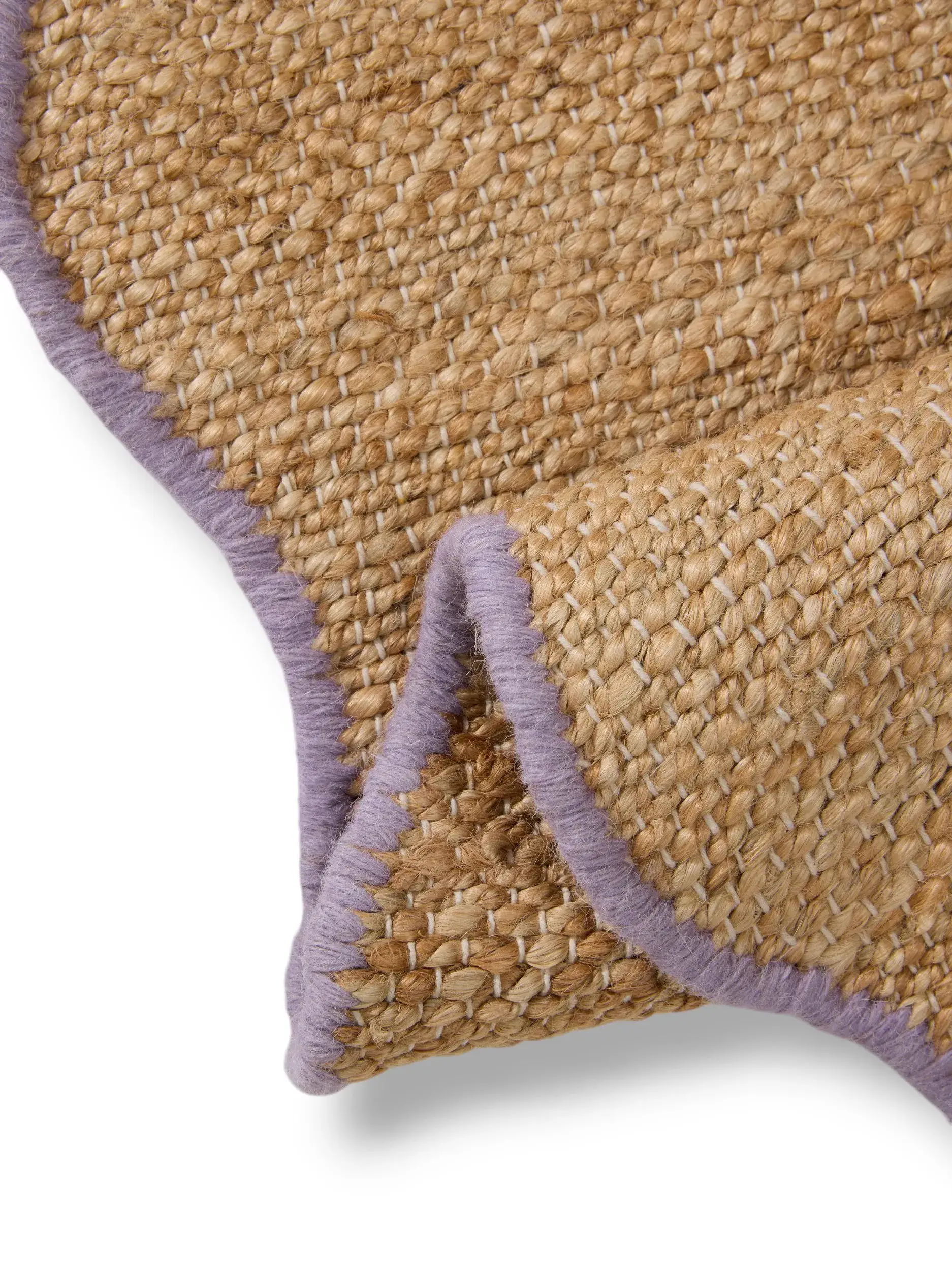 Rug made of 91% Jute, 4% Cotton, 3% Wool, 2% Polyester in Purple with a 91% Jute, 4% Cotton, 3% Wool, 2% Polyester high pile by benuta Pop