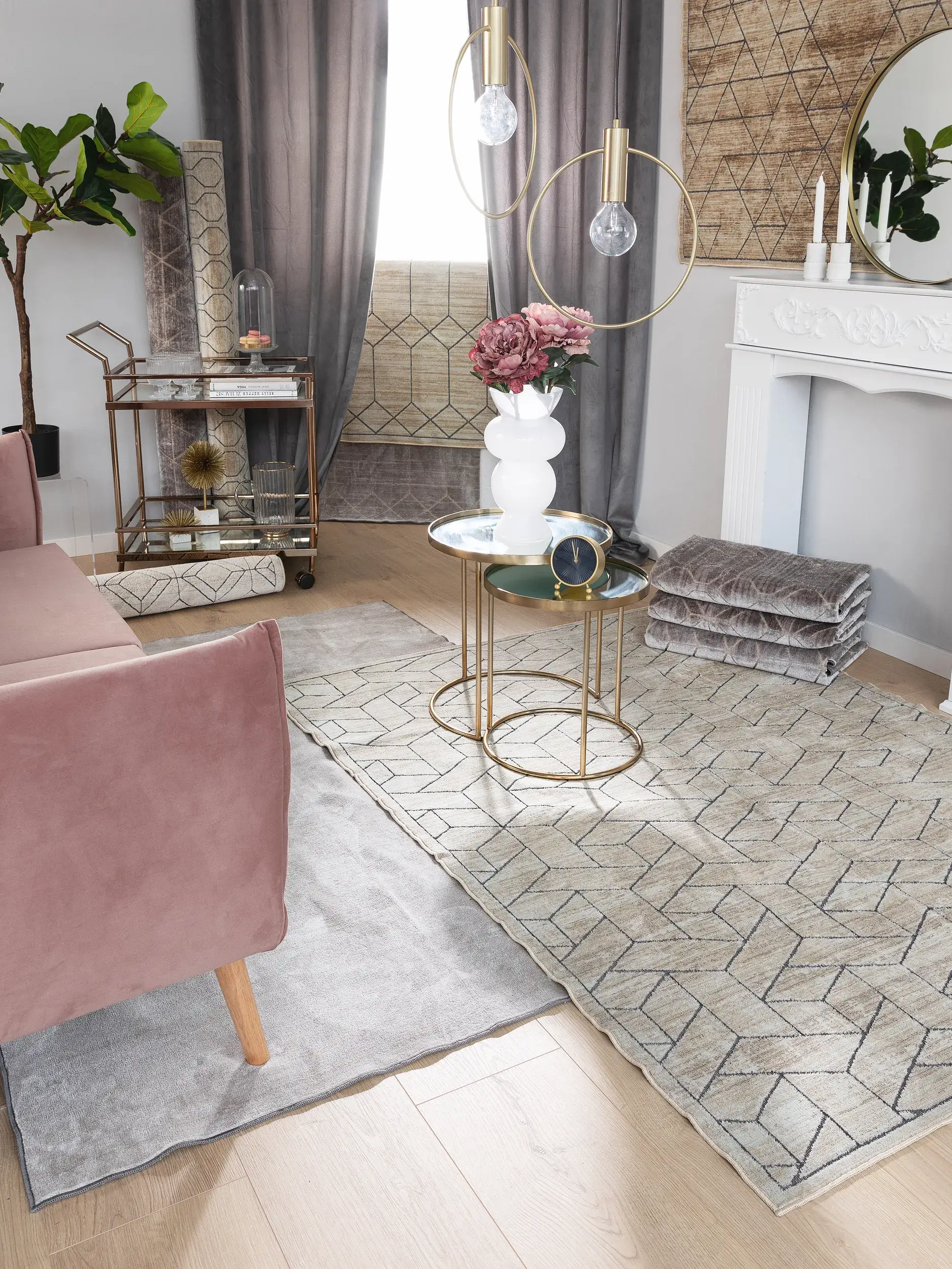 Rug made of 100% Polyester in Beige with a 100% Polyester high pile by benuta