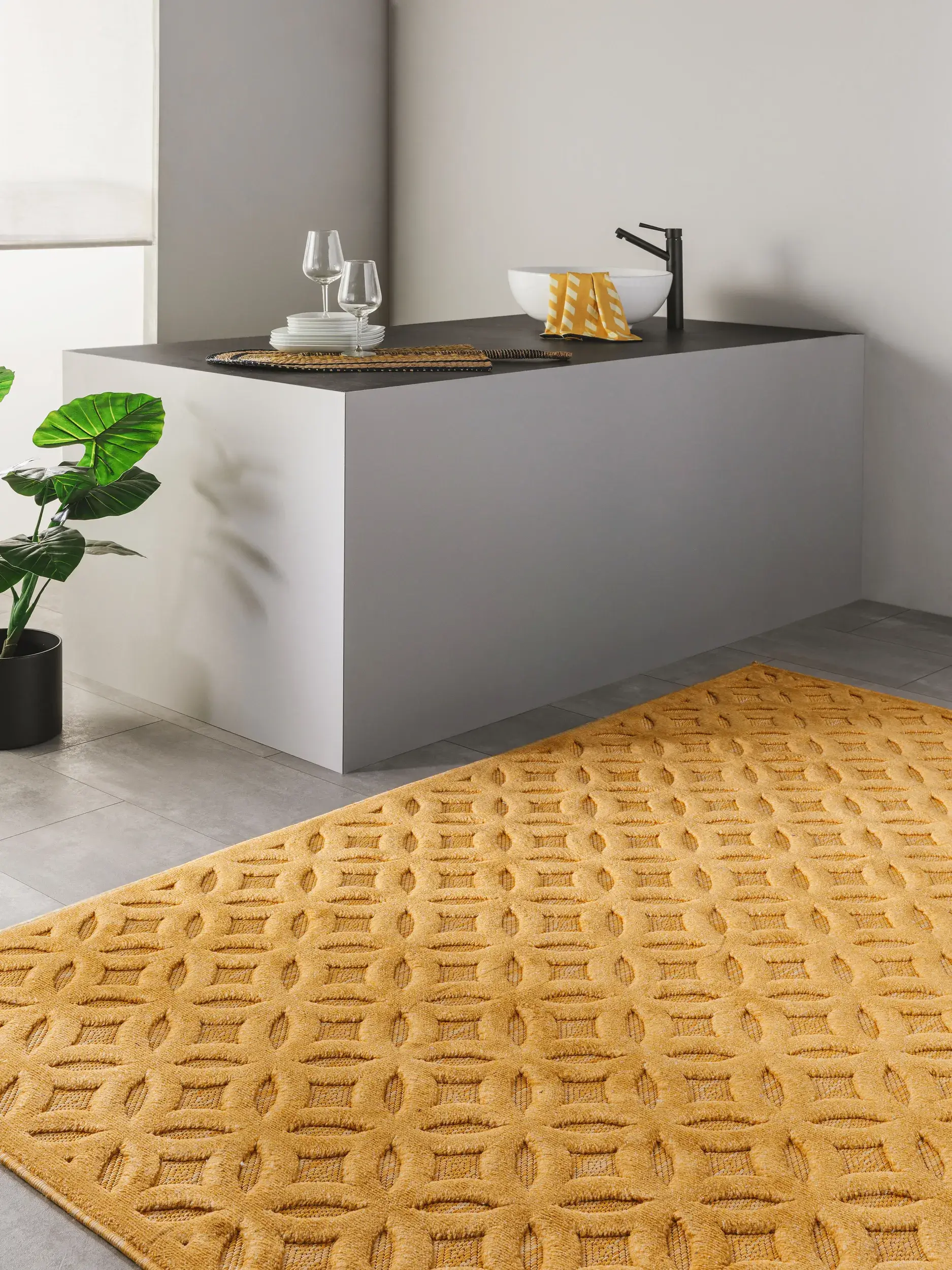 Teppich aus 100% Polypropylen in Gelb mit 100% Polypropylen hohem Flor von benuta Nest