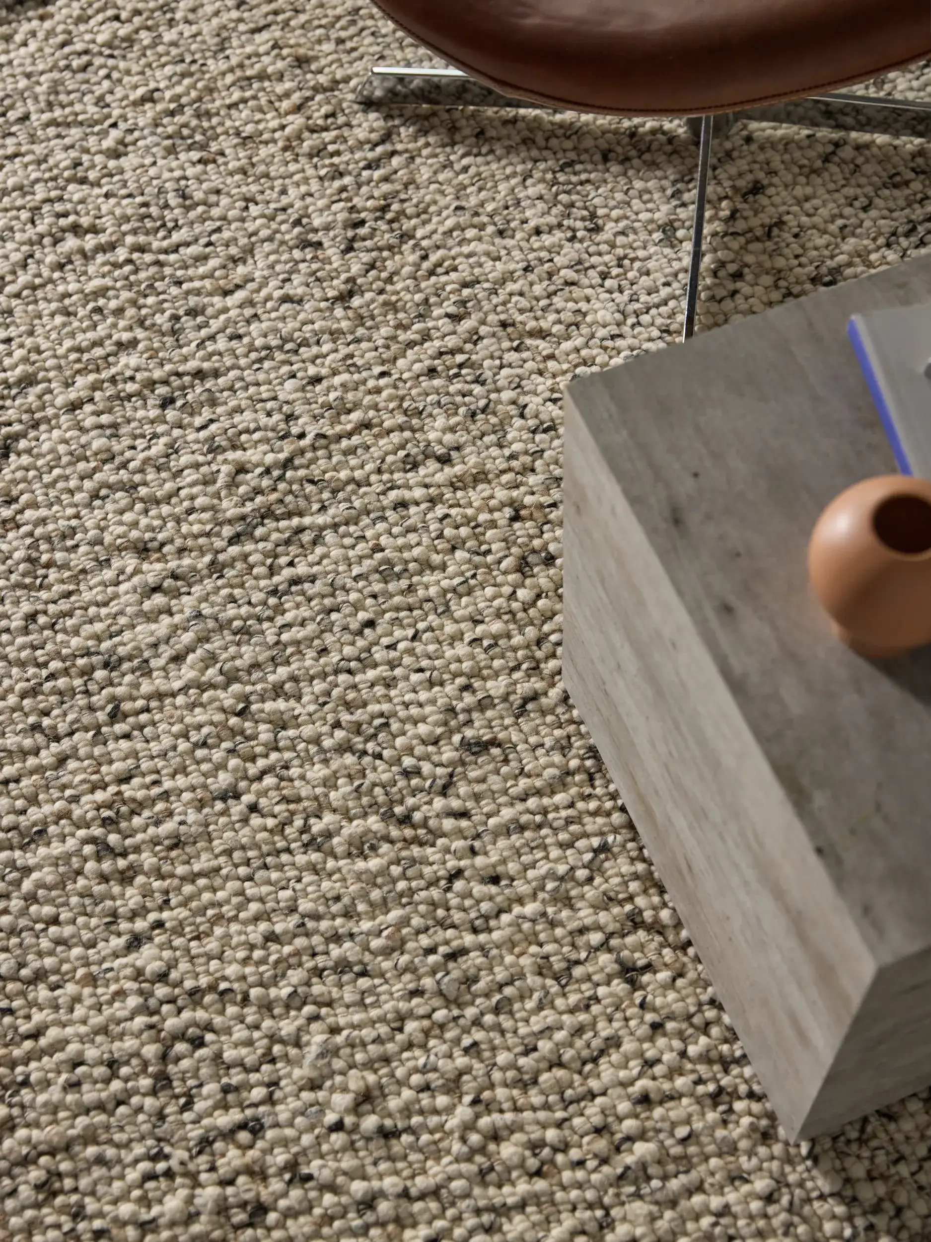 Rug Patch made of 70% Wool, 20% Cotton, 10% Viscose in Black/White by benuta Pure