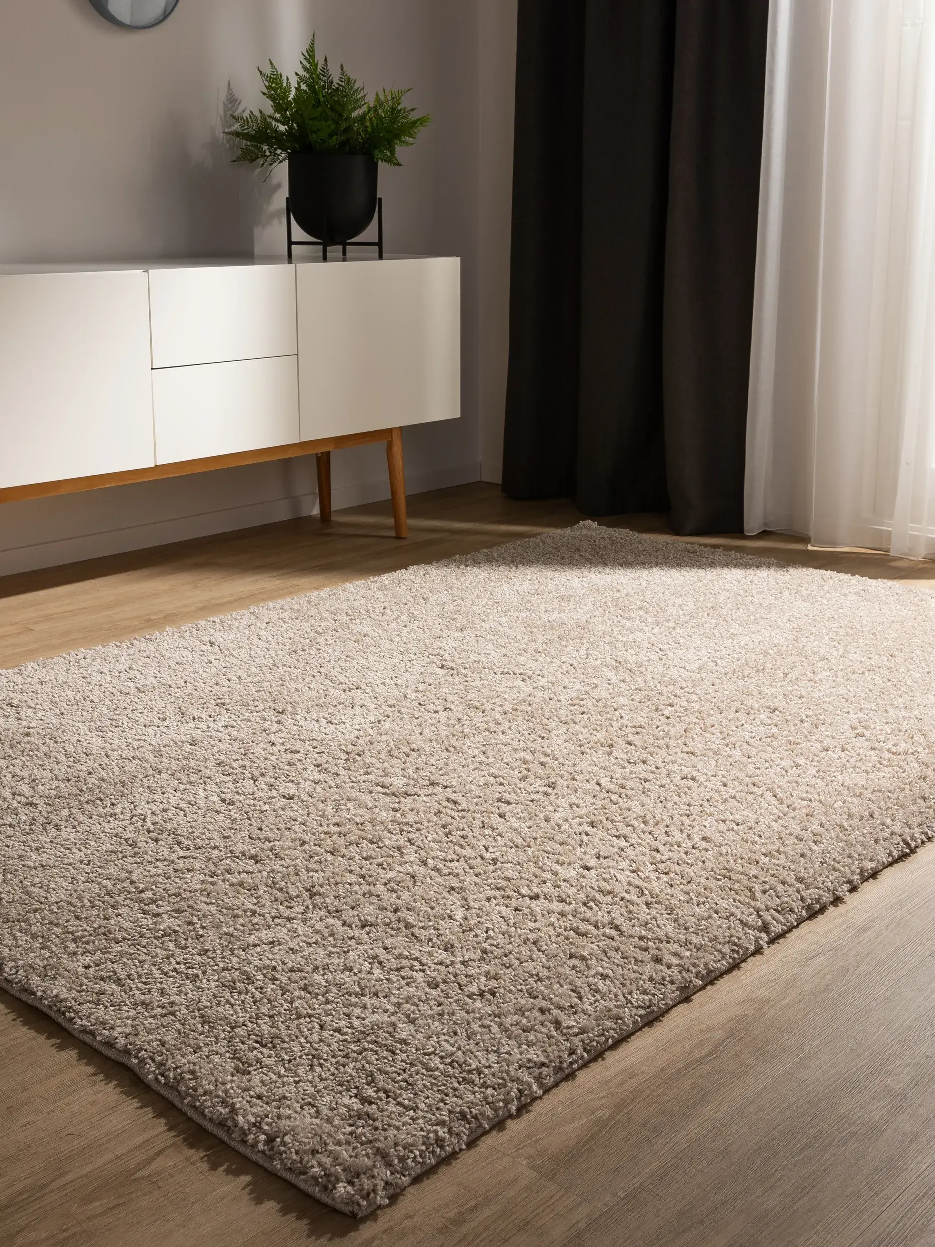 Tapete de 100% Polypropylen em Beige com pelo de 100% Polypropylen de altura da benuta Basic