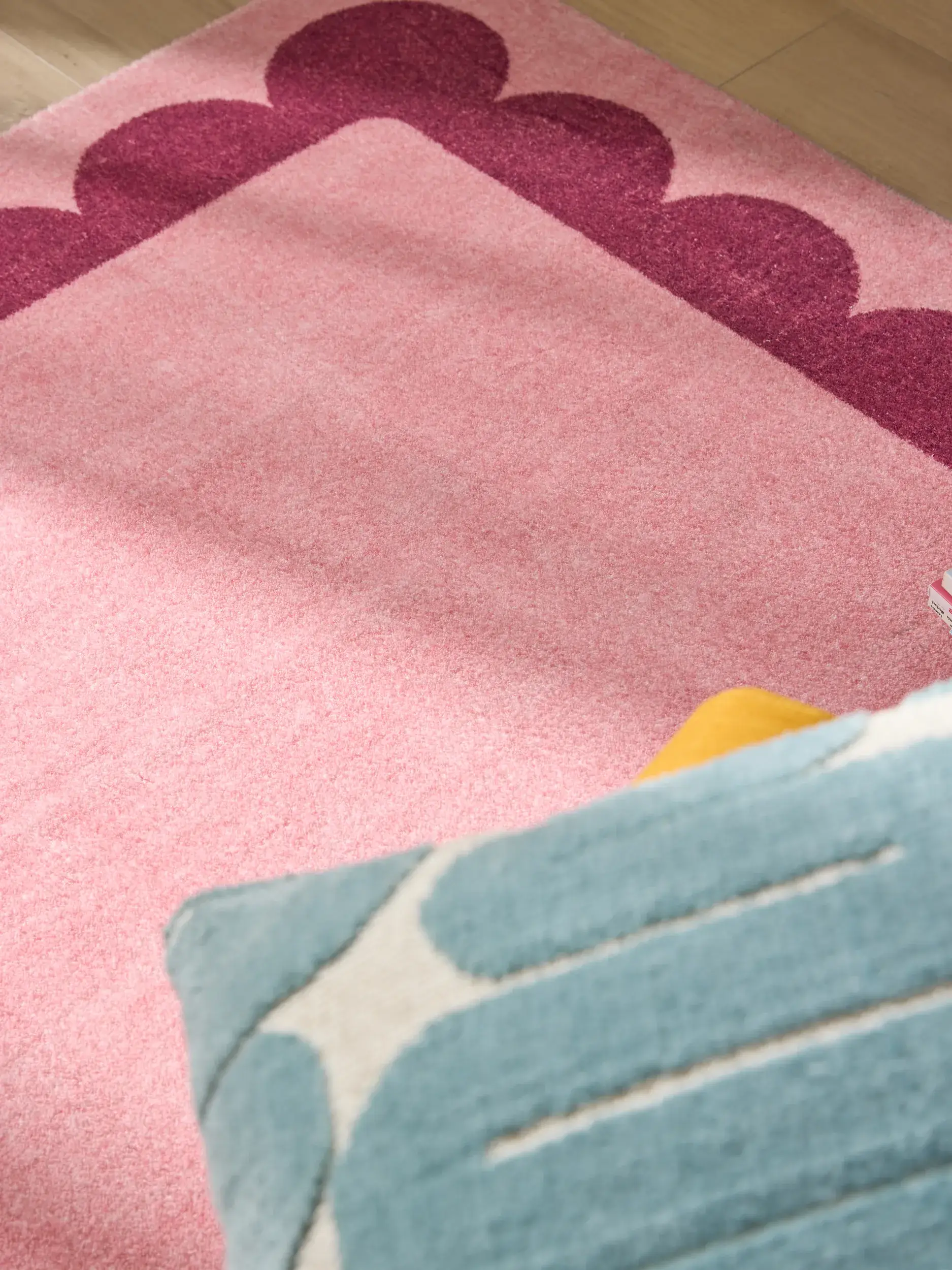 Teppich aus 100% Polyester in Rosa mit 100% Polyester hohem Flor von benuta Pop