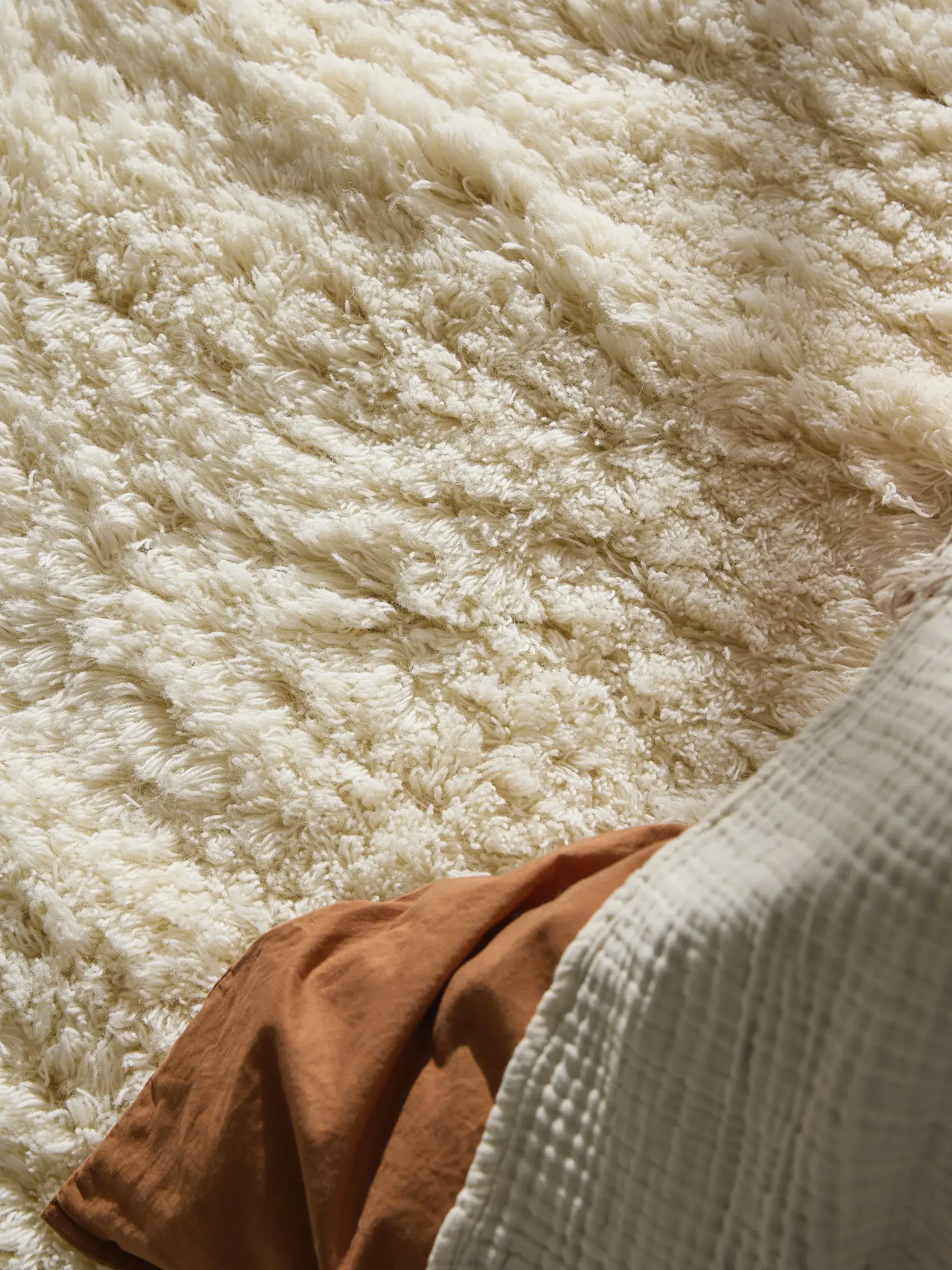 Matta av 100% Ull i Beige med 100% Ull hög lugg från benuta pure
