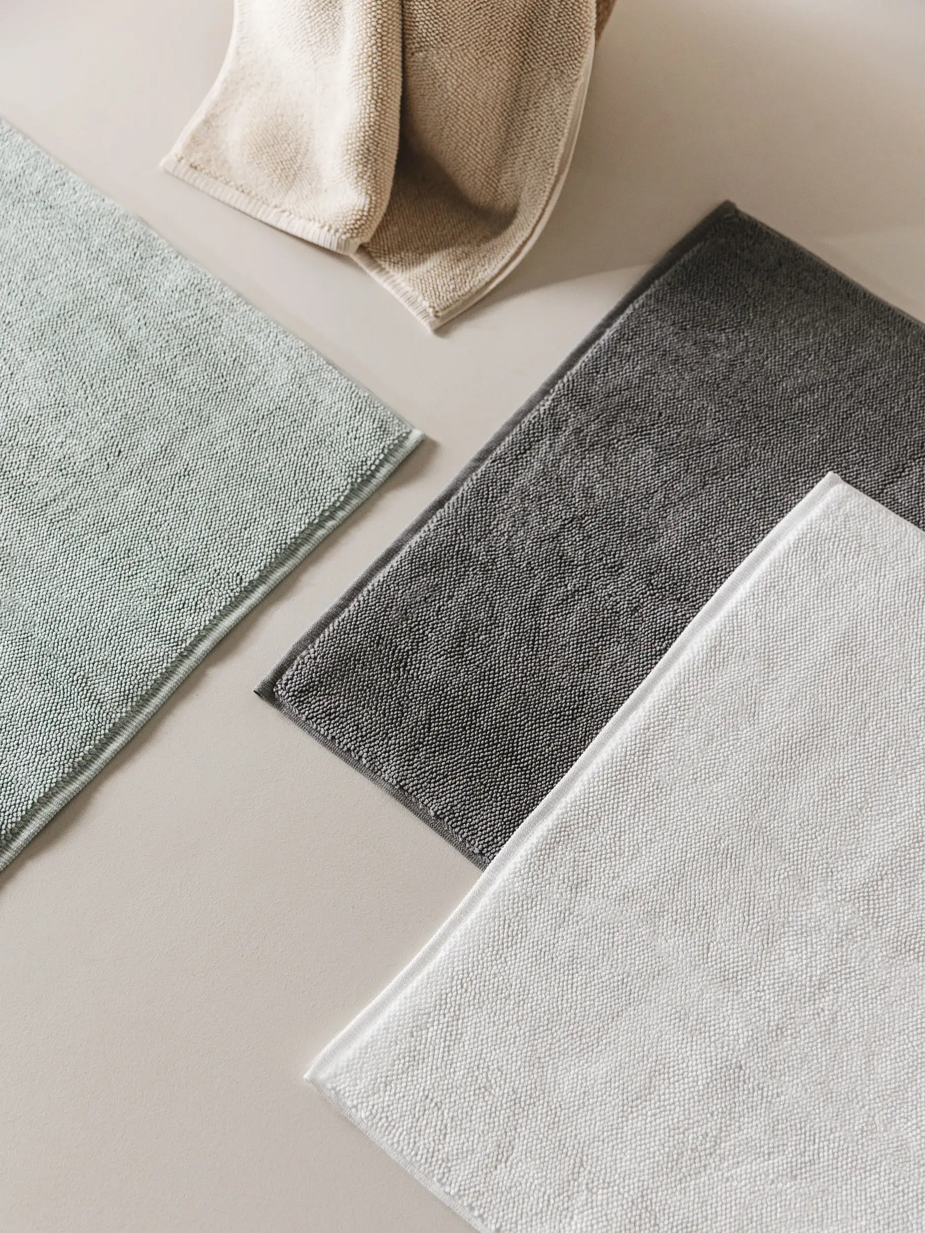 Badematte Ole Mint im Design Einfarbig aus 100% Baumwolle von benuta Nest