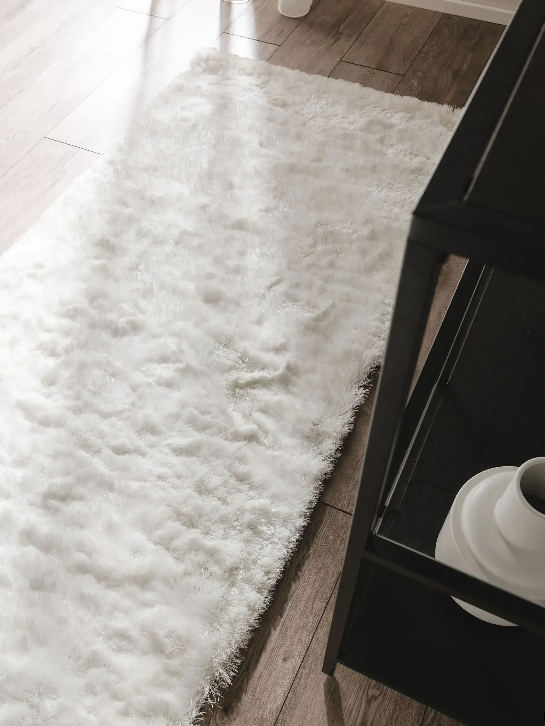 Tapijt van 100% Polyester in Wit met een 100% Polyester hoge pool van benuta nest