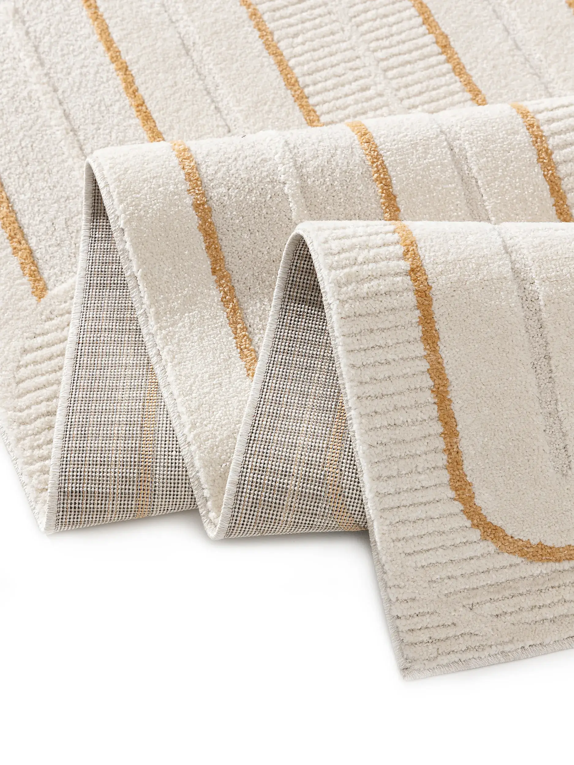 Alfombra de 80% Polipropileno, 20% Poliéster en Beige con un pelo de {{Placeholder_Pile Height}} de altura de benuta POP