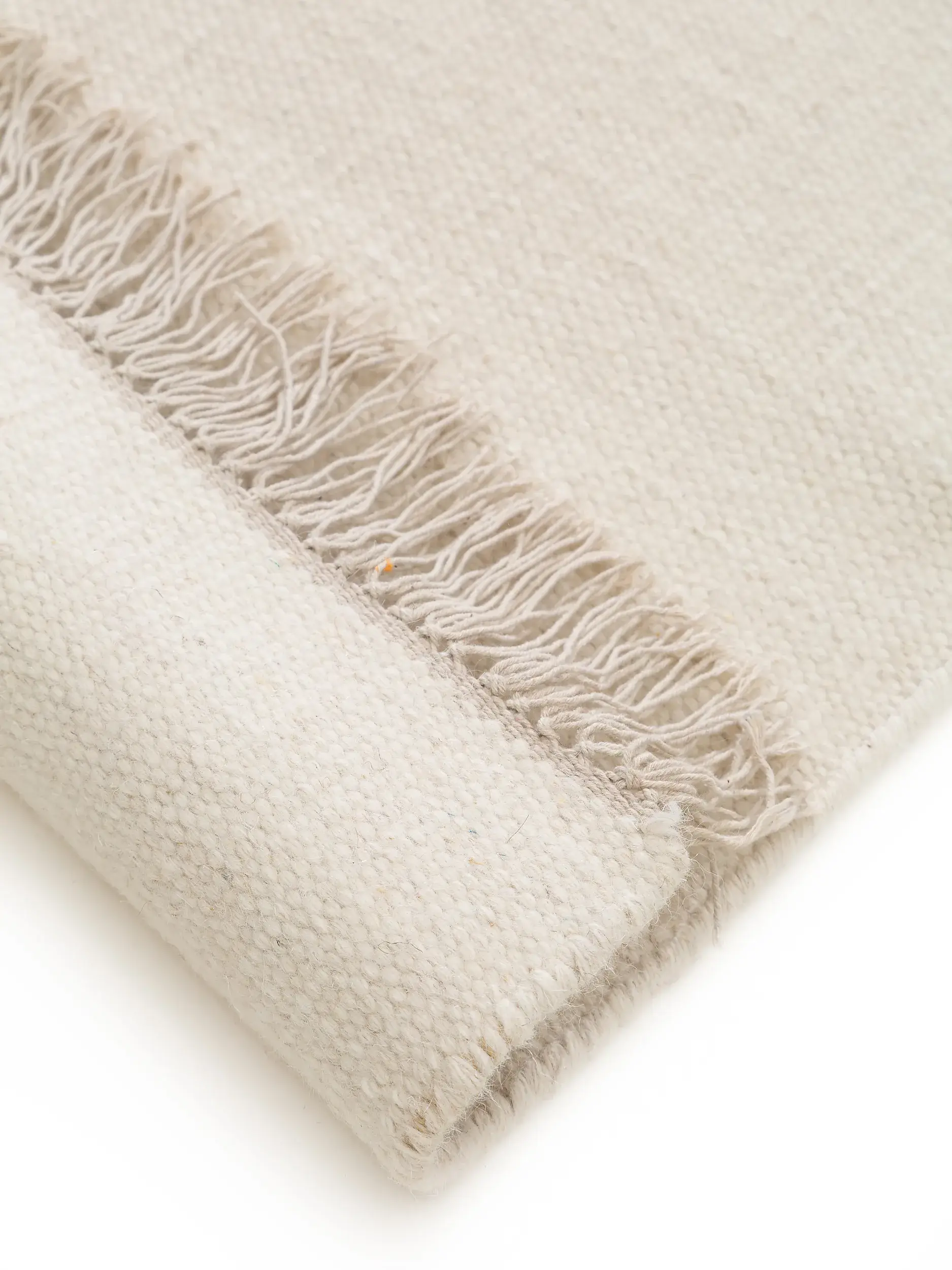 Teppich aus 80% Wolle, 20% Baumwolle in Beige mit 80% Wolle, 20% Baumwolle hohem Flor von benuta Pop