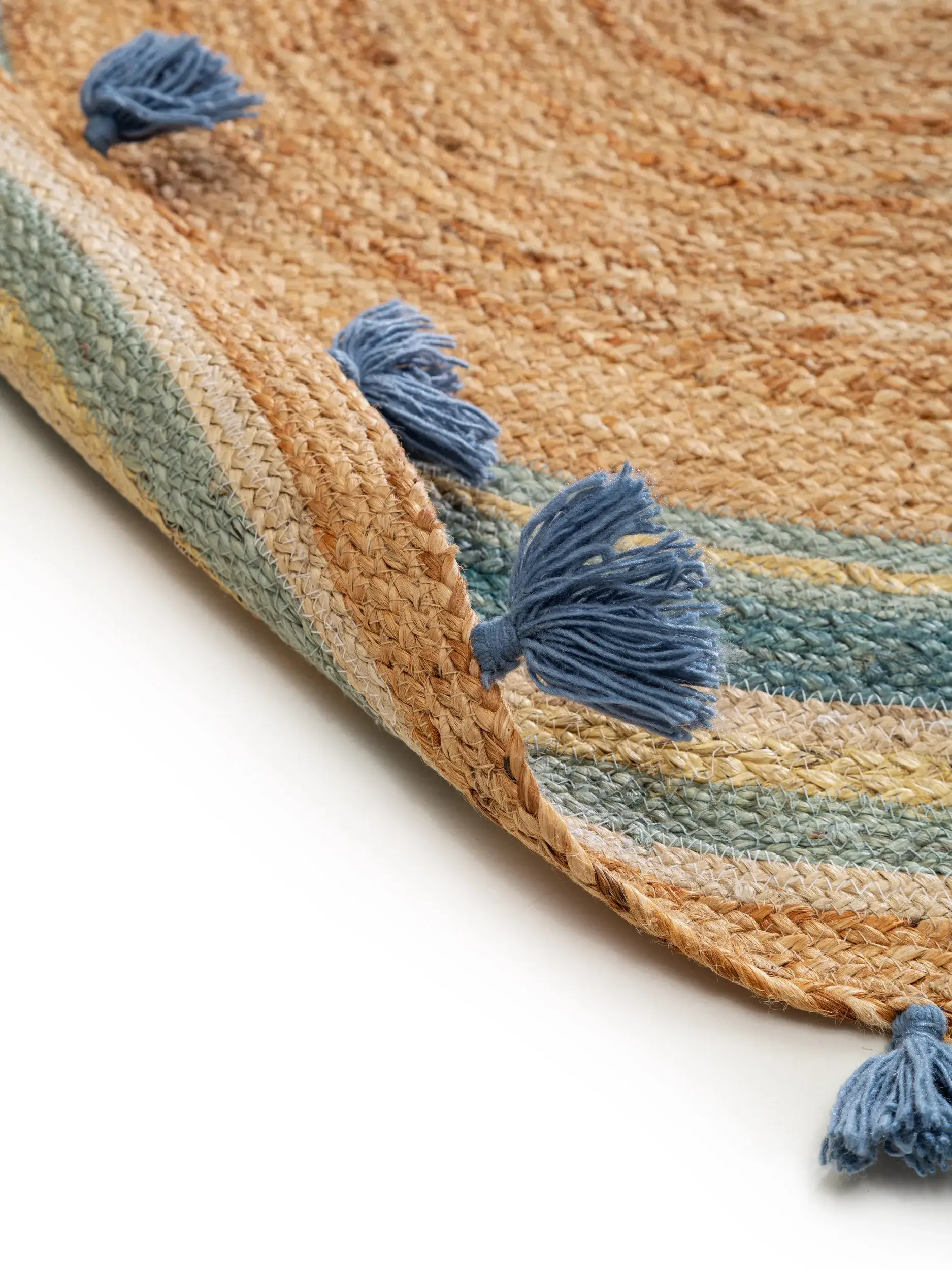 Tapijt van 100% Jute in Veelkleurig met een 100% Jute hoge pool van Lytte