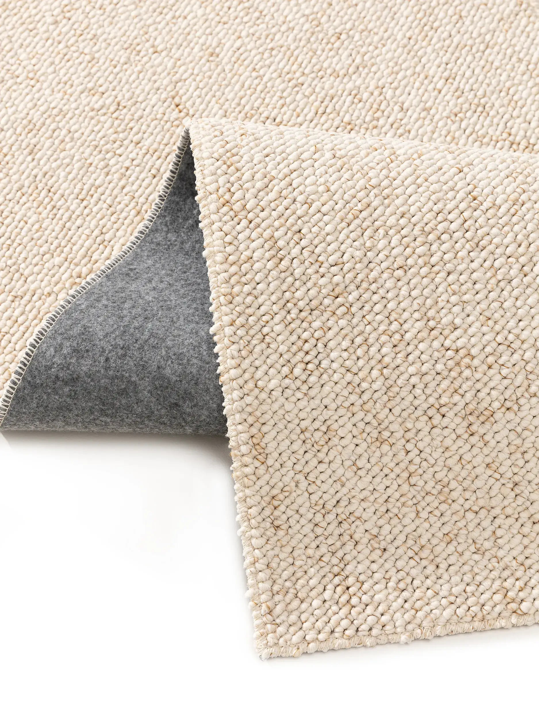 Teppe av 100% Polypropylen i Beige med 100% Polypropylen høy lugg fra benuta Nest
