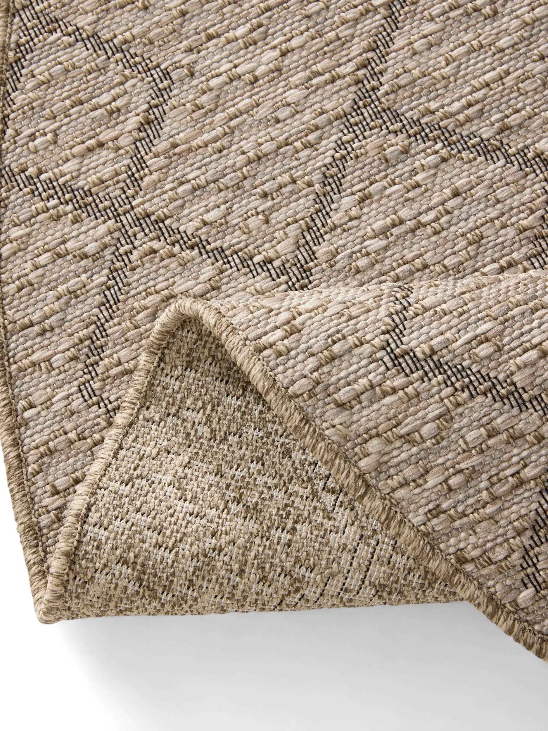 Rug made of 100% Polypropylen in Beige with a 100% Polypropylen high pile by benuta Nest