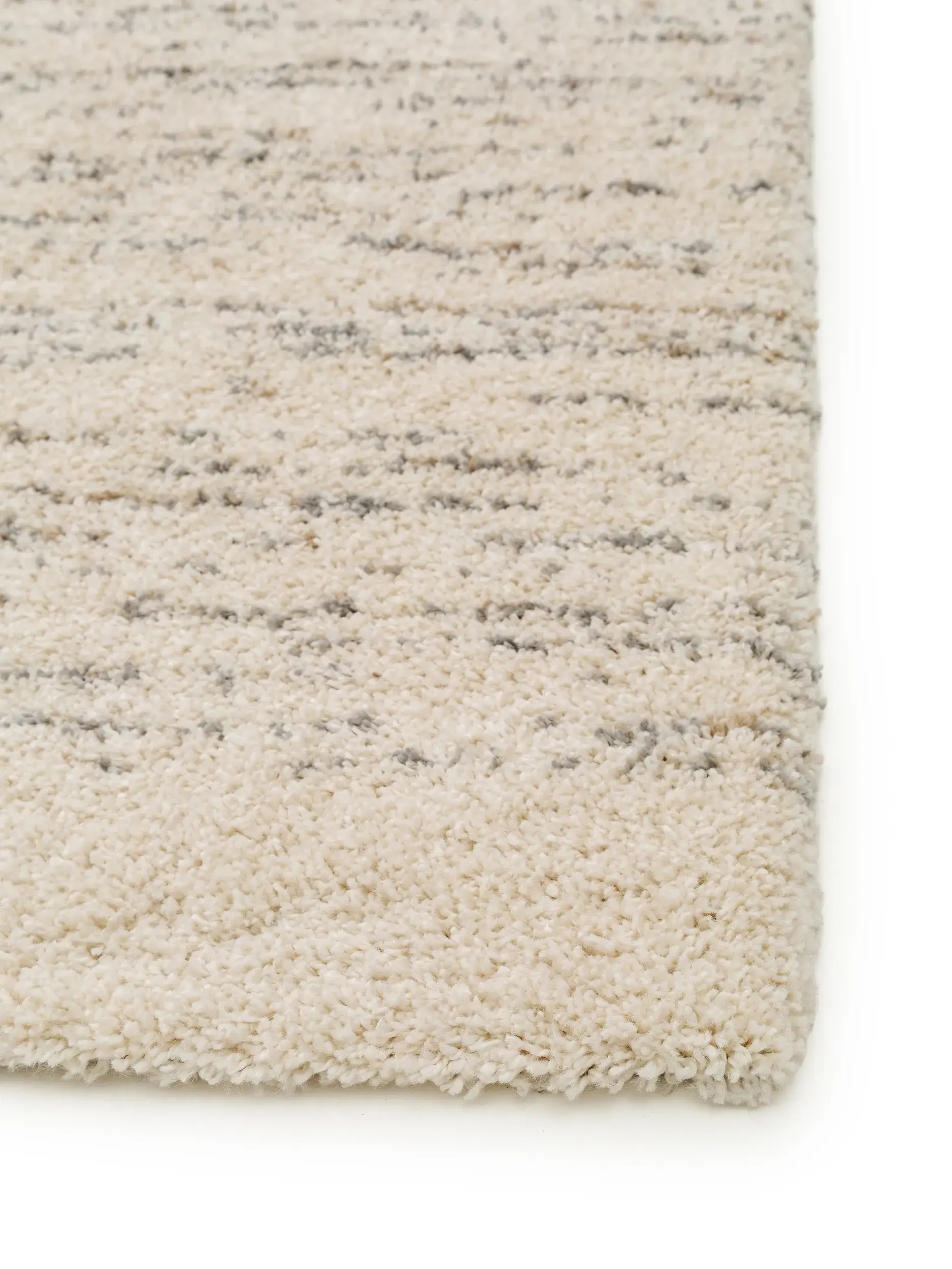 Rug made of 100% Polypropylen in Beige with a 100% Polypropylen high pile by benuta Nest