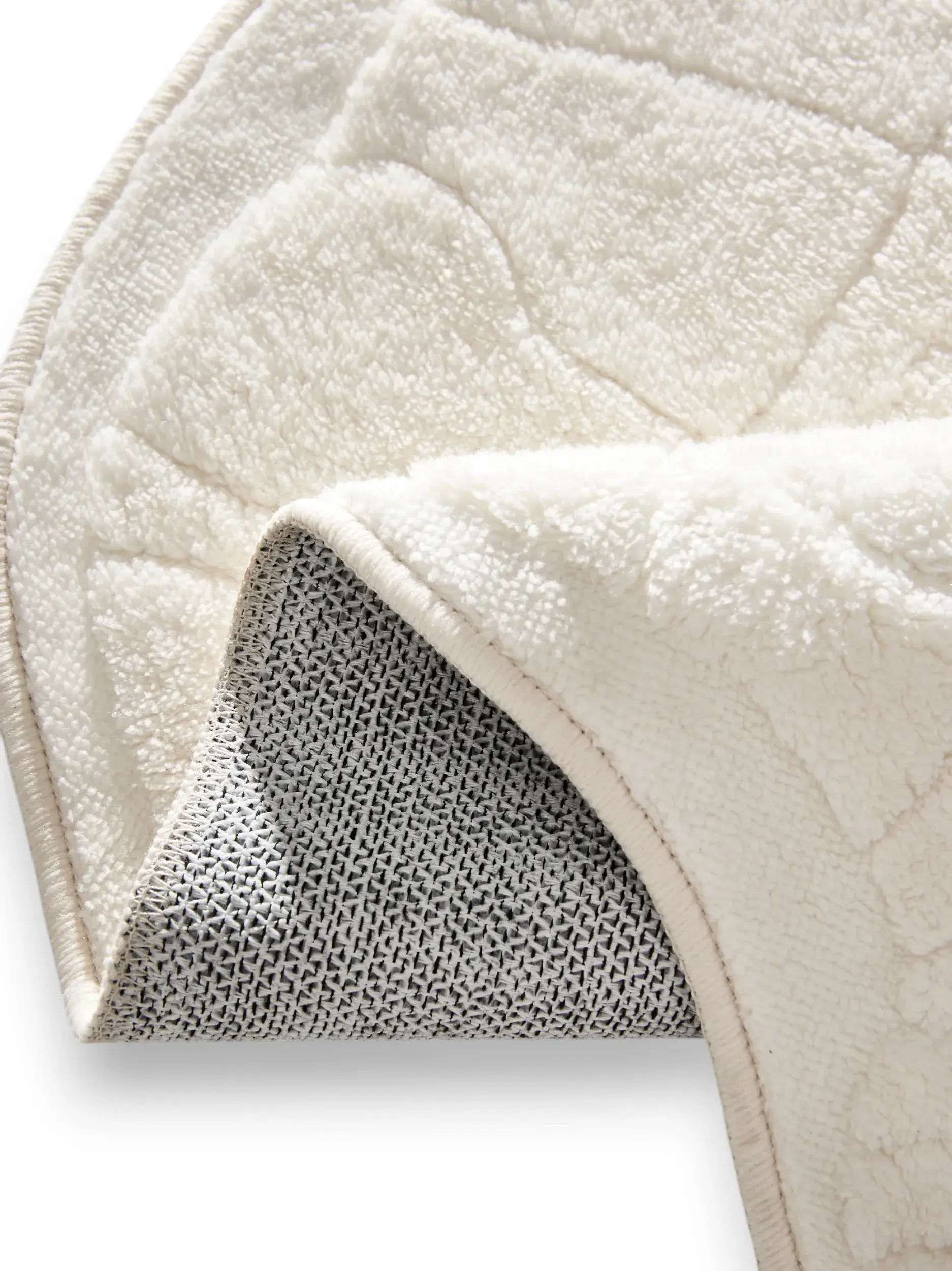 Rug made of 100% Polyester in Beige with a 100% Polyester high pile by benuta Pop