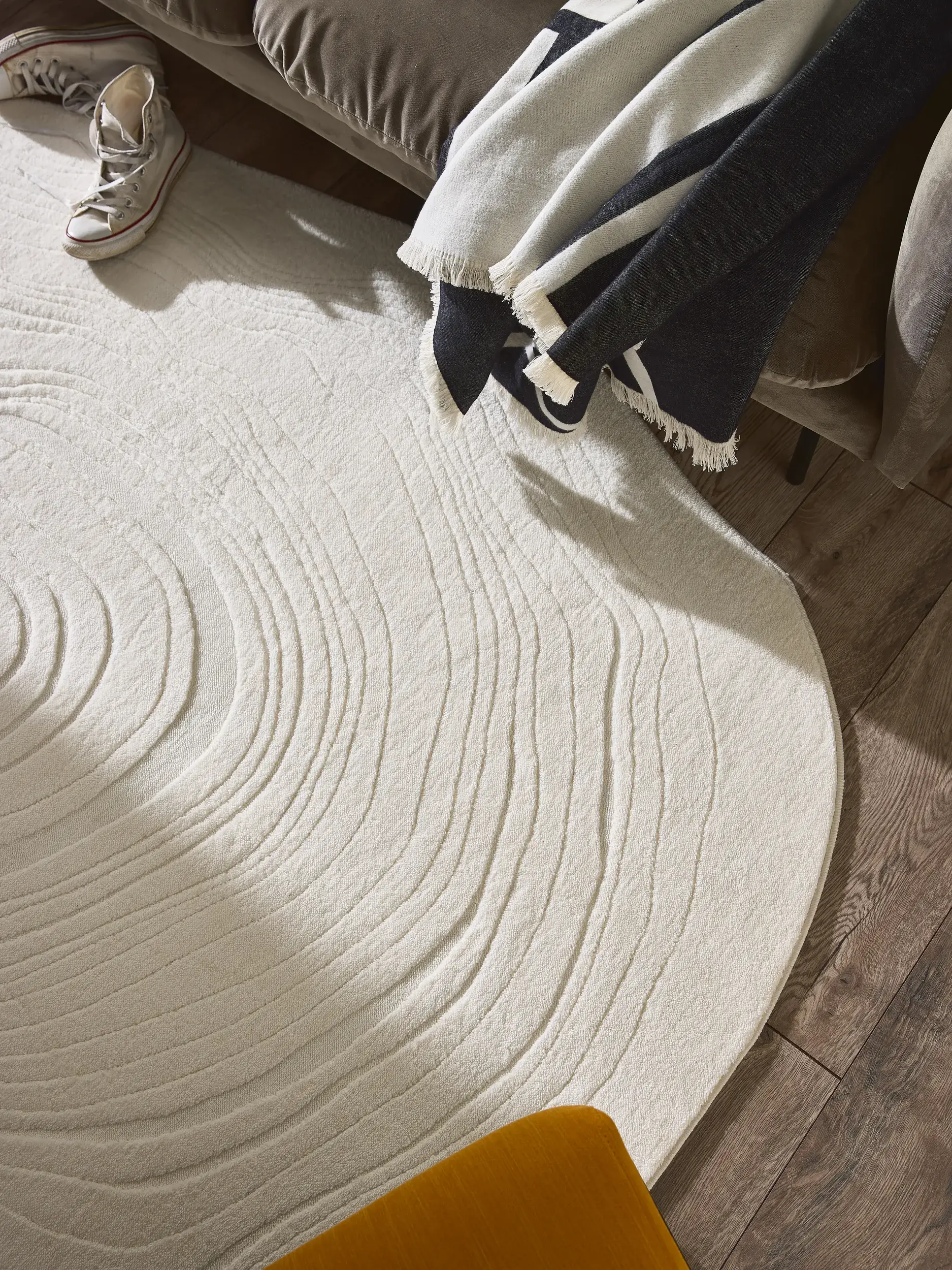 Tapete de 100% Polyester em Beige com pelo de 100% Polyester de altura da benuta Pop