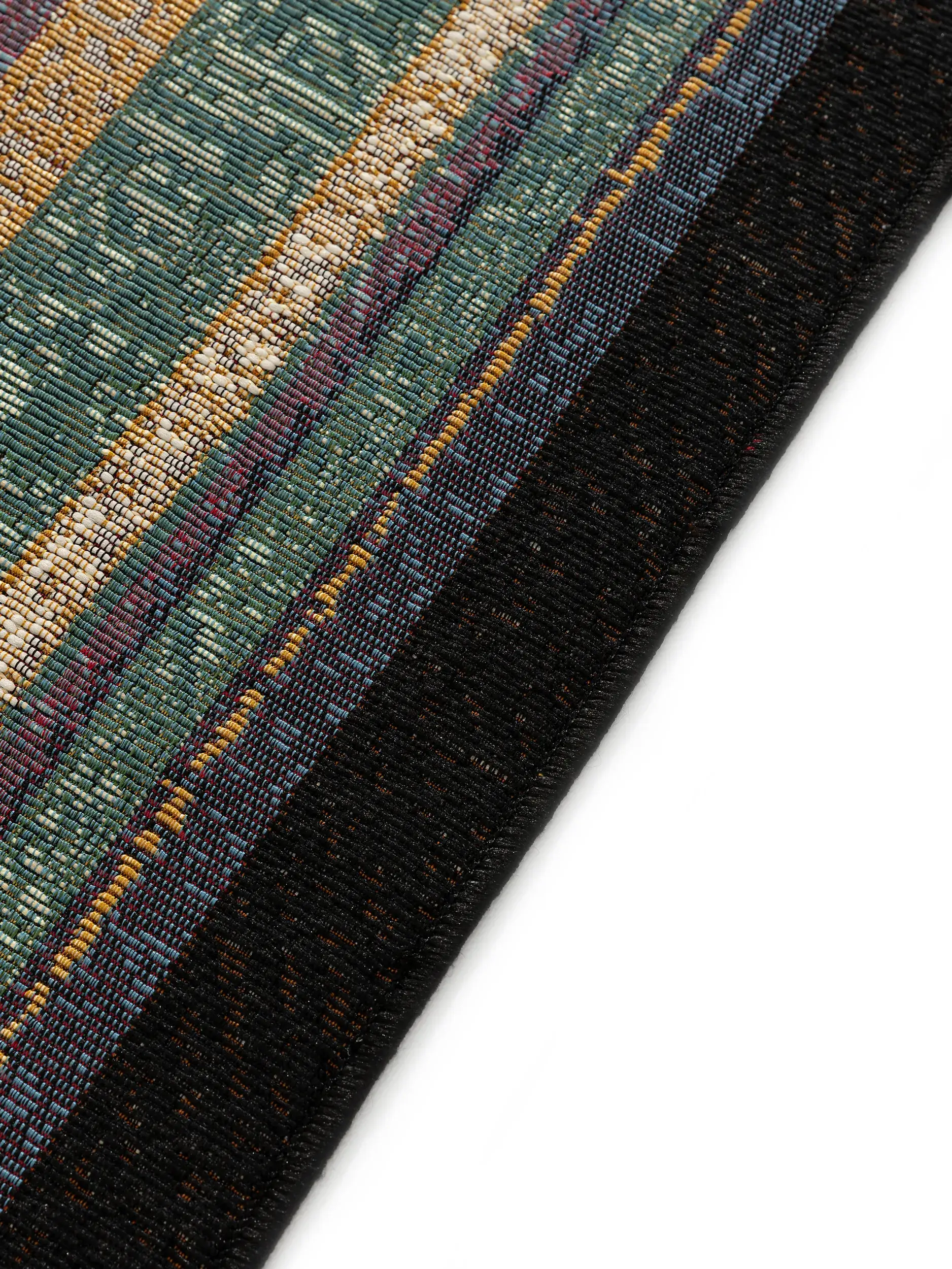 Teppich aus 76% Polypropylen, 23% Polyester, 1% Latex in Multicolor mit 76% Polypropylen, 23% Polyester, 1% Latex hohem Flor von benuta Pop