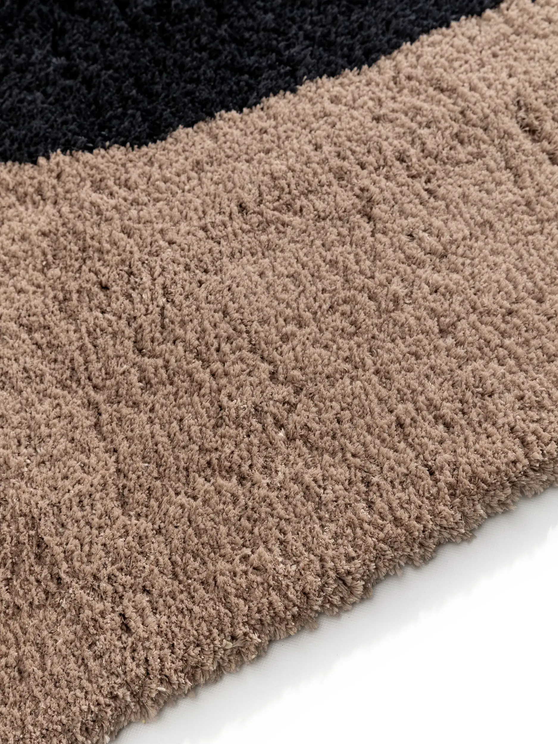 Tappeto di 100% Poliestere in Multicolor con pelo alto 100% Poliestere da benuta nest