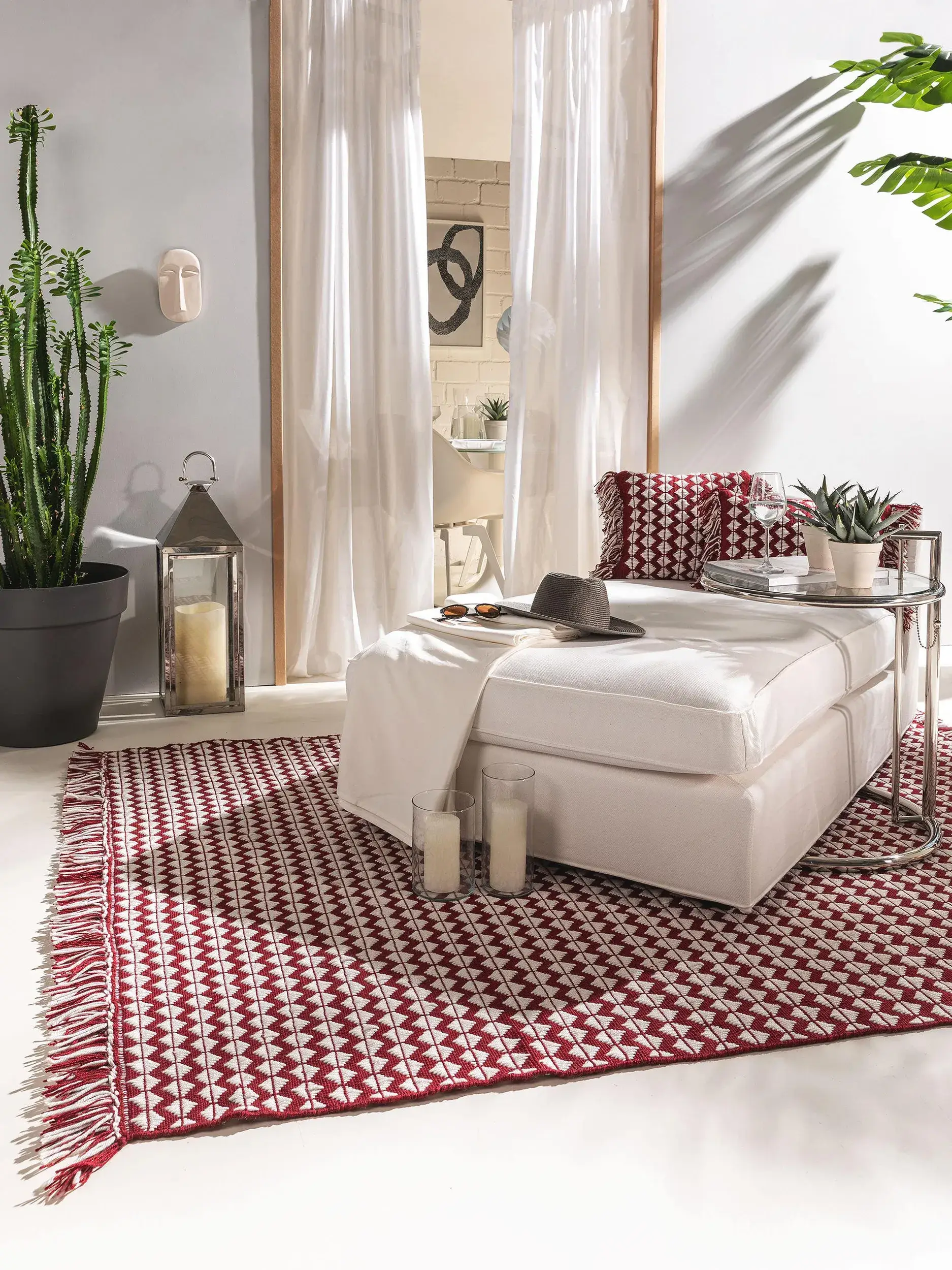 Tappeto di 100% Poliestere (PET riciclato) in Rosso con pelo alto 100% Poliestere (PET riciclato) da benuta pure