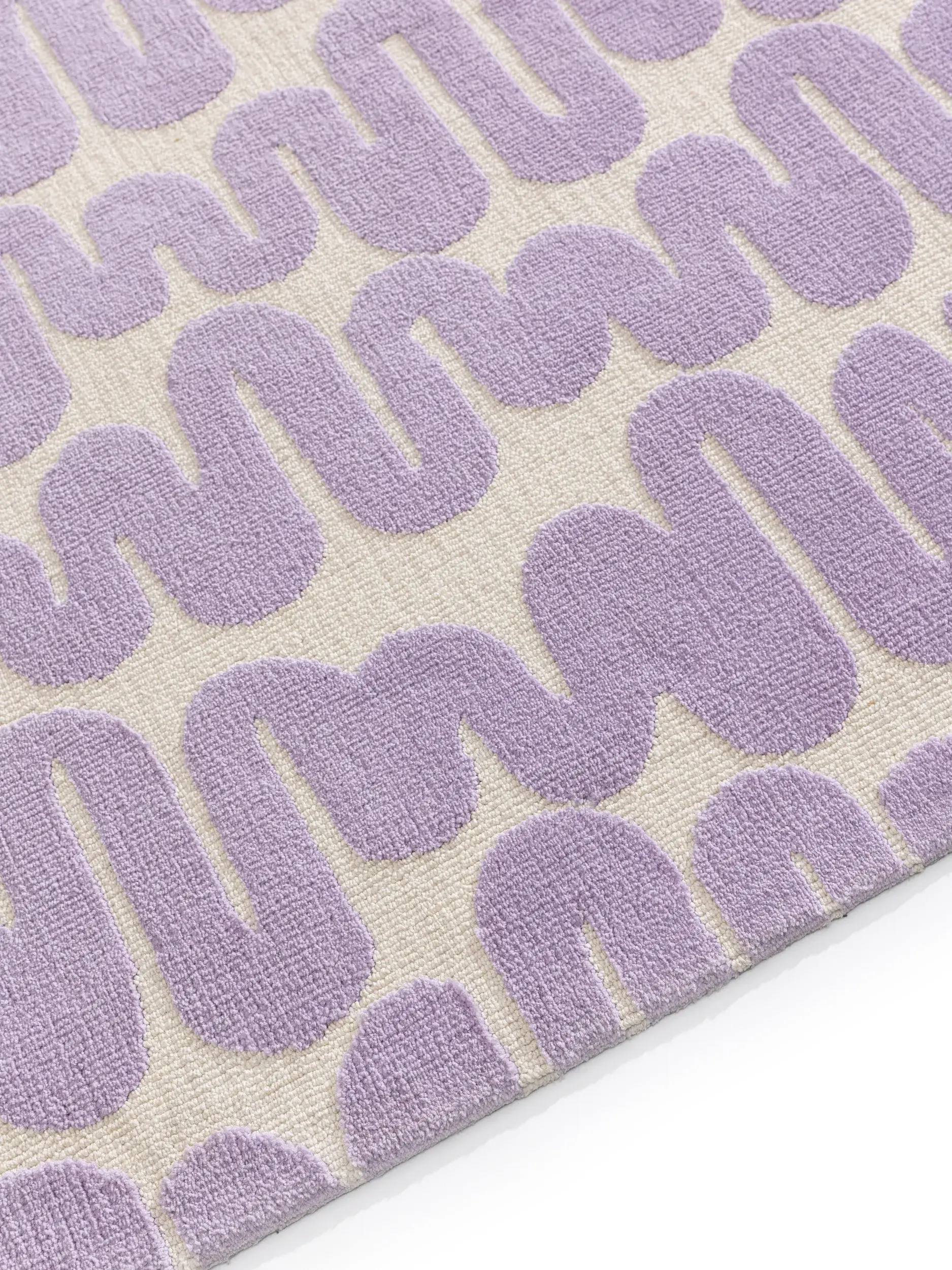 Teppich aus 100% Polyester (Microfiber) in Lila mit 100% Polyester (Microfiber) hohem Flor von benuta Pop