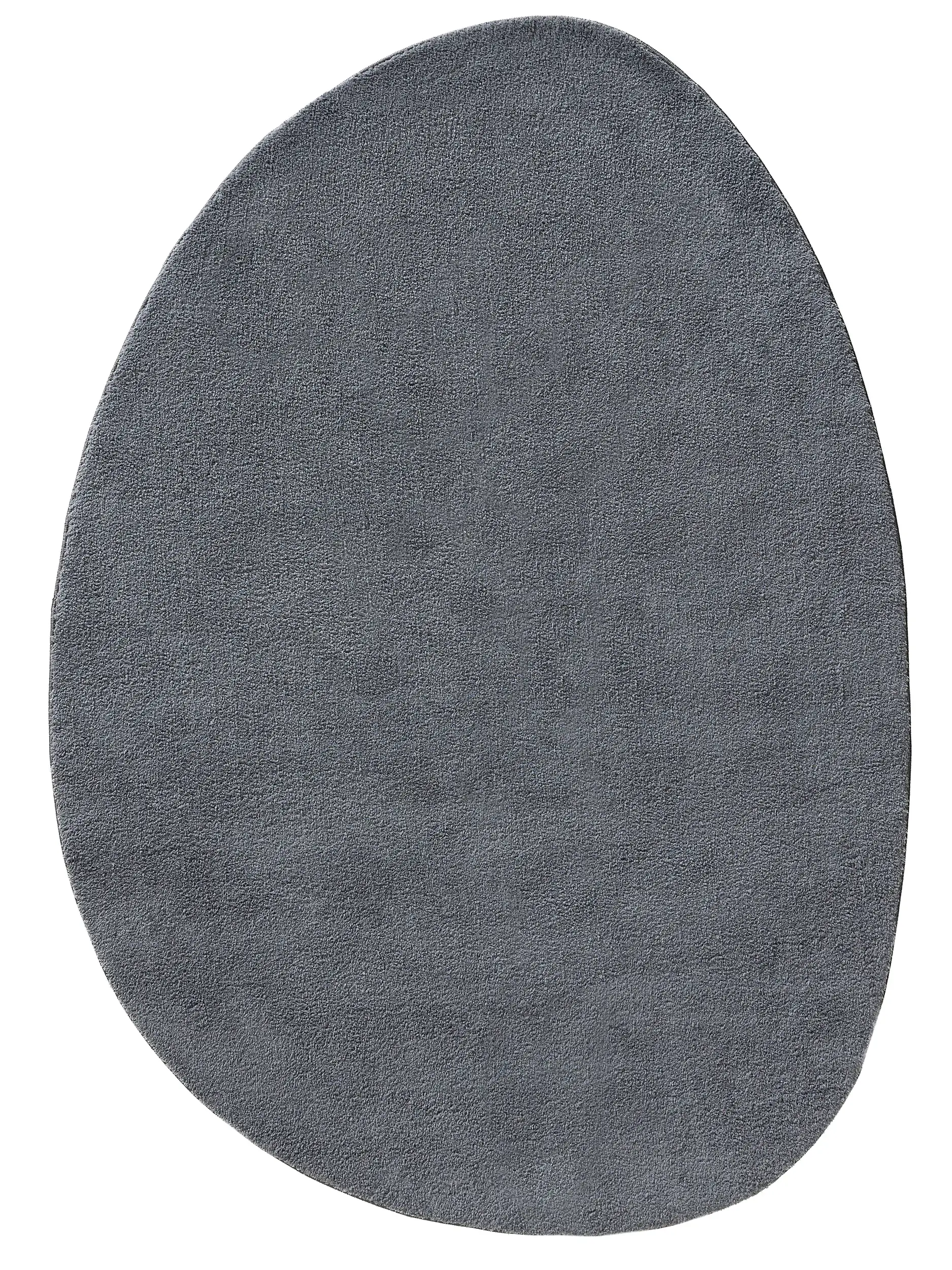 Rug made of 100% Polyester in Schwarz with a 100% Polyester high pile by benuta Pop