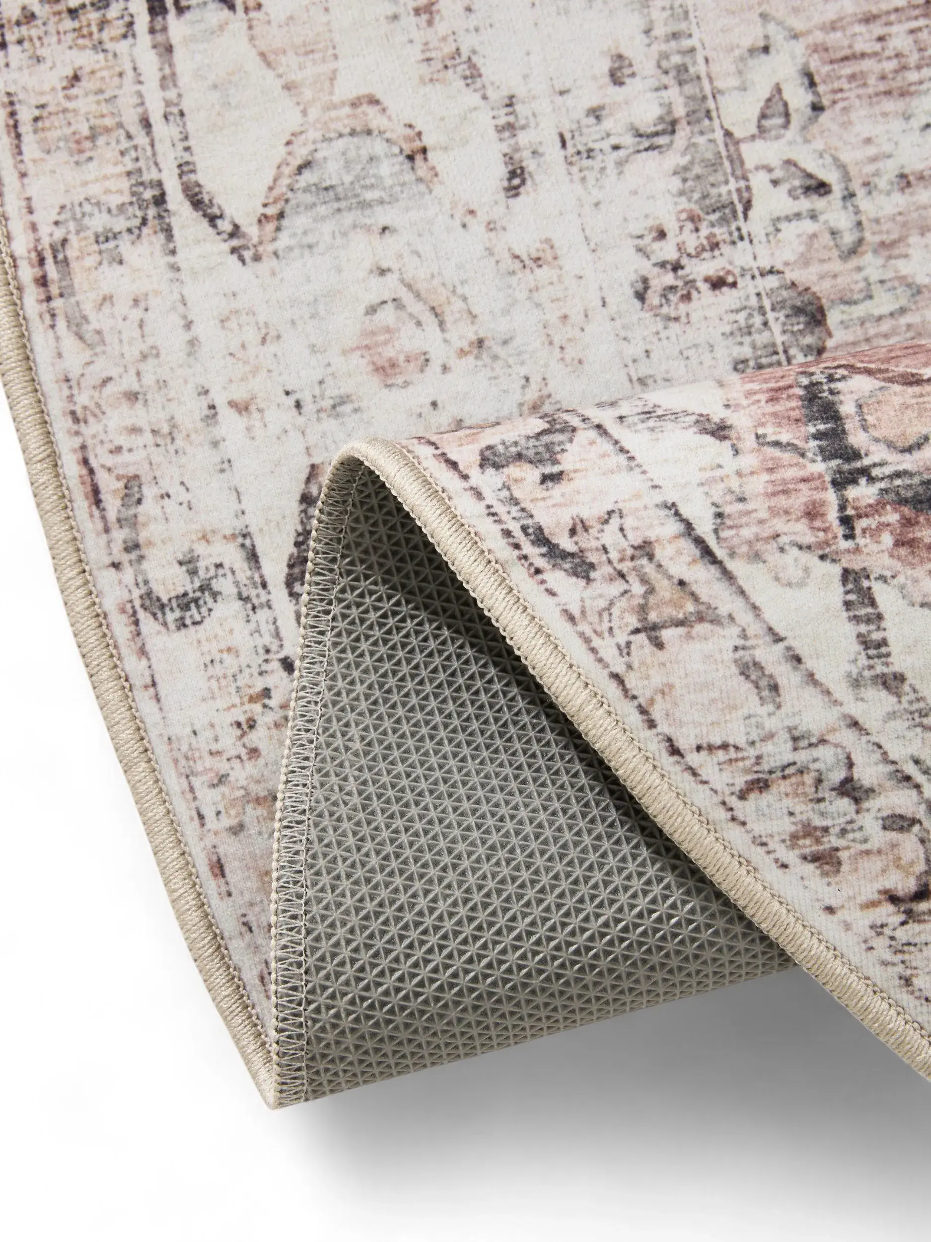 Rug made of 100% Polyester in Beige with a 100% Polyester high pile by benuta Basic